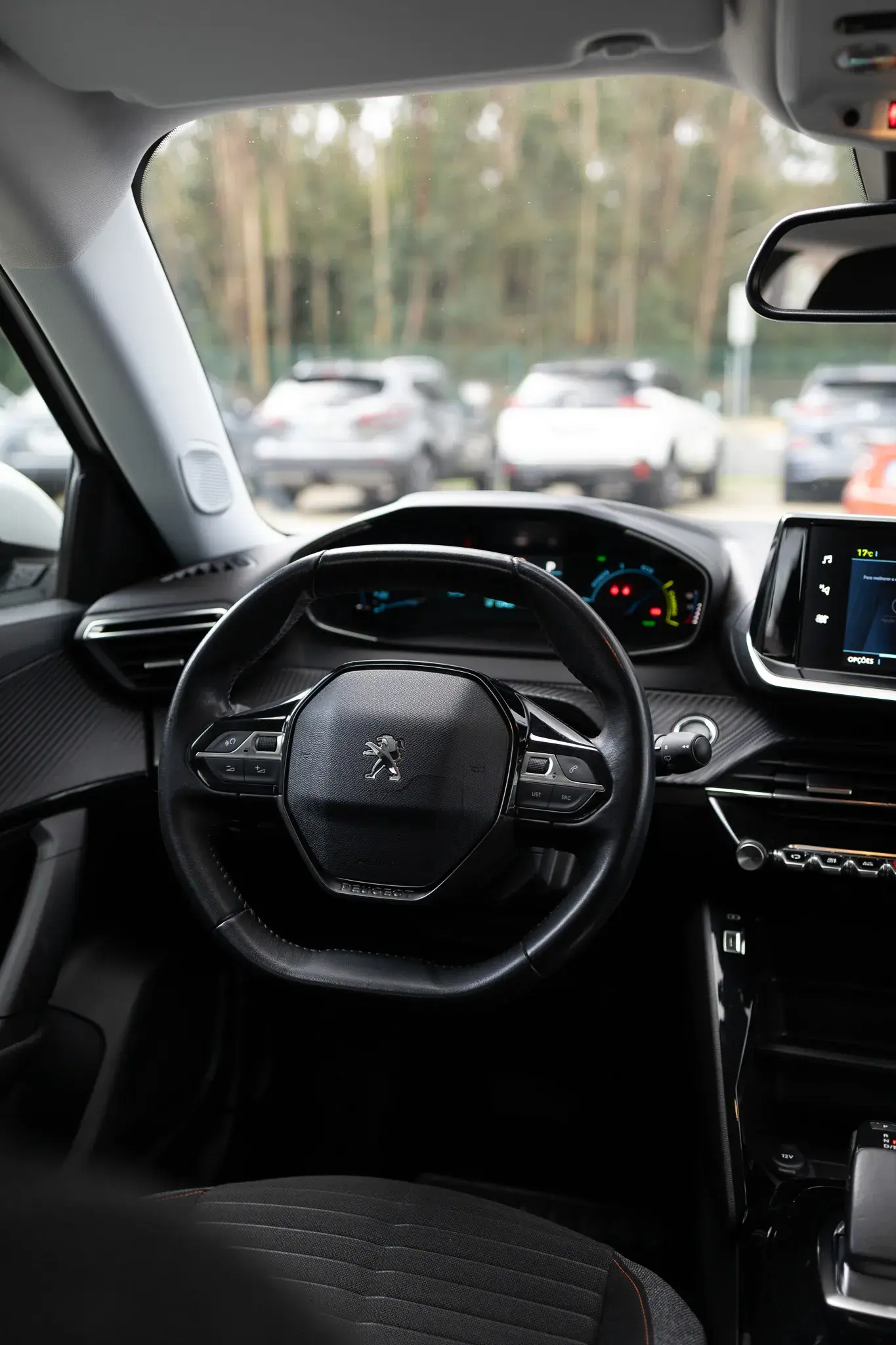 Peugeot e-2008 Active 25