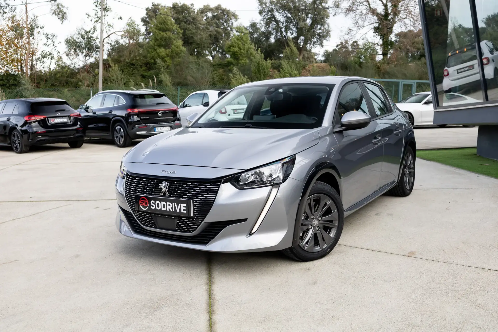 Peugeot e-208 50 kWh Allure 3