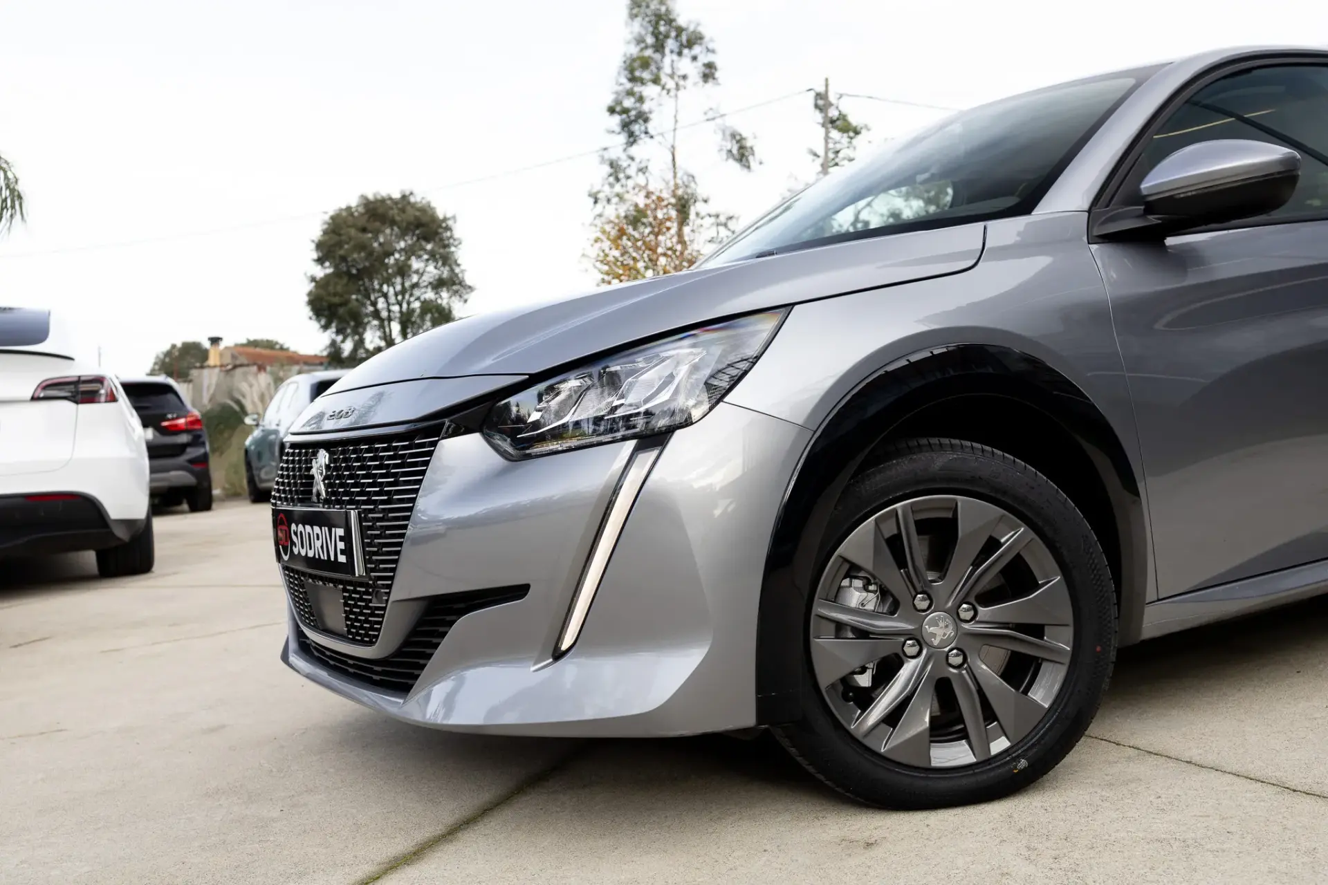 Peugeot e-208 50 kWh Allure 8