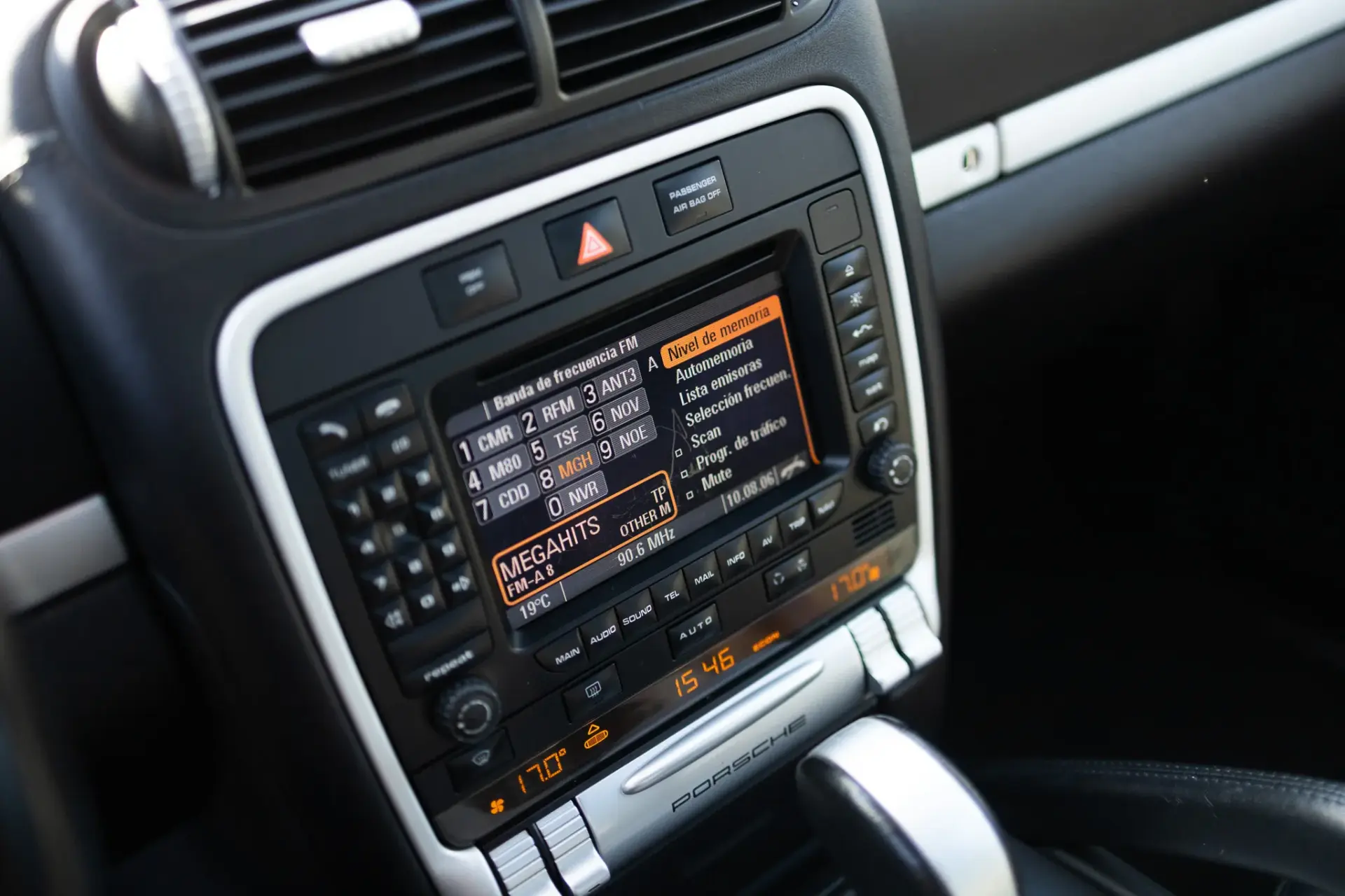 Porsche Cayenne S Tiptronic 11