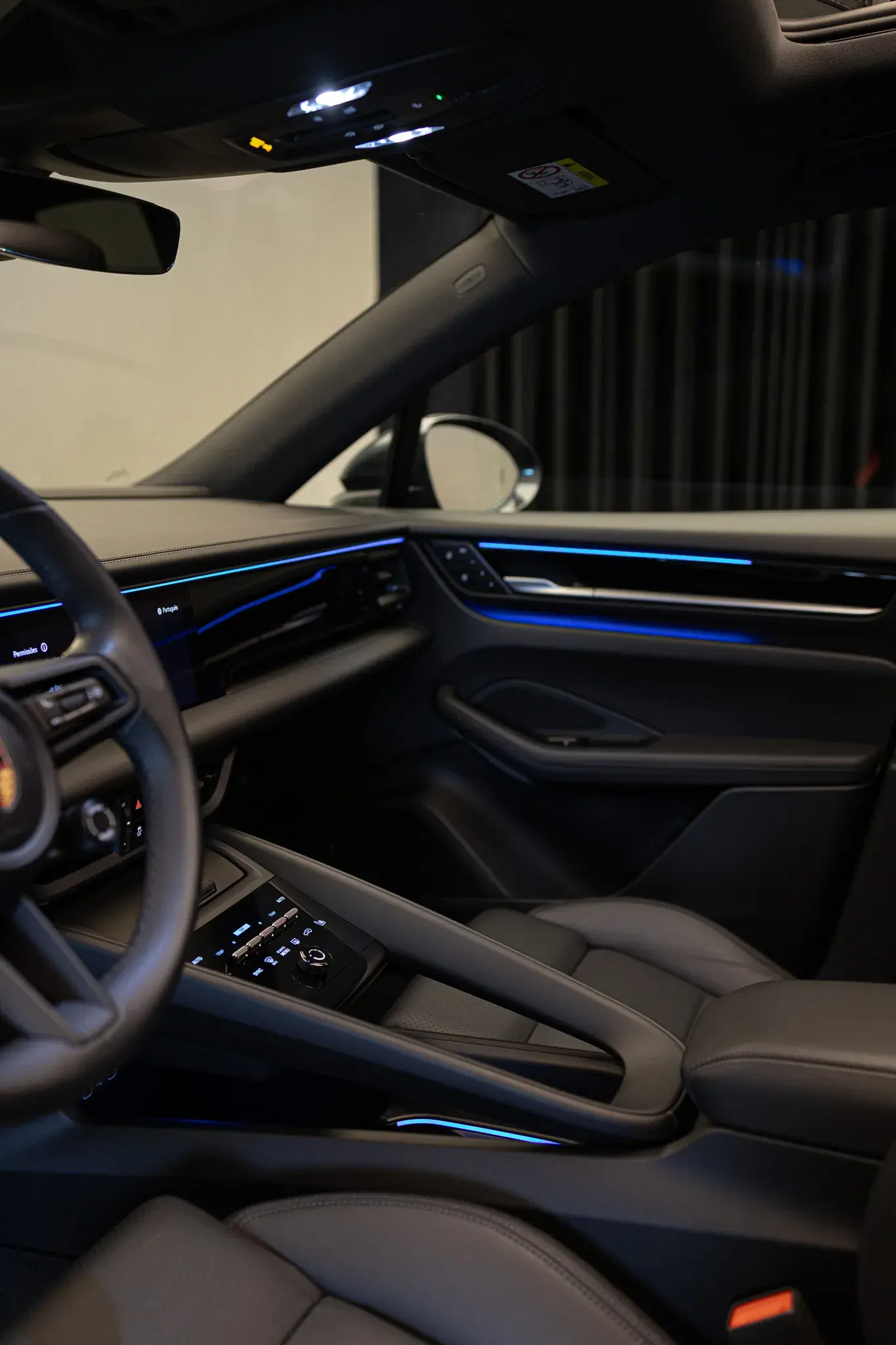 Porsche Macan Electric 4 11