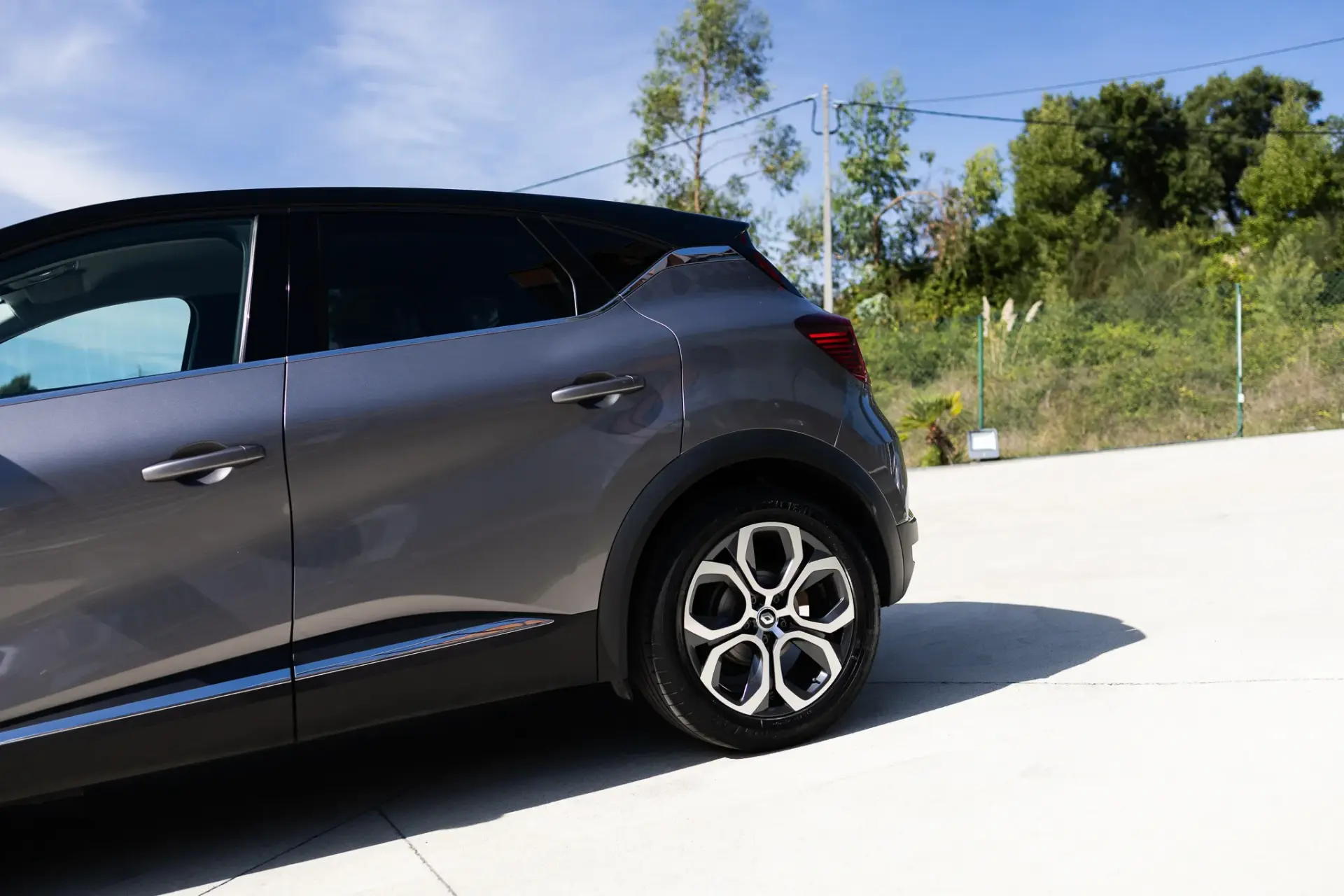 Renault Captur 1.0 TCe Intes 13