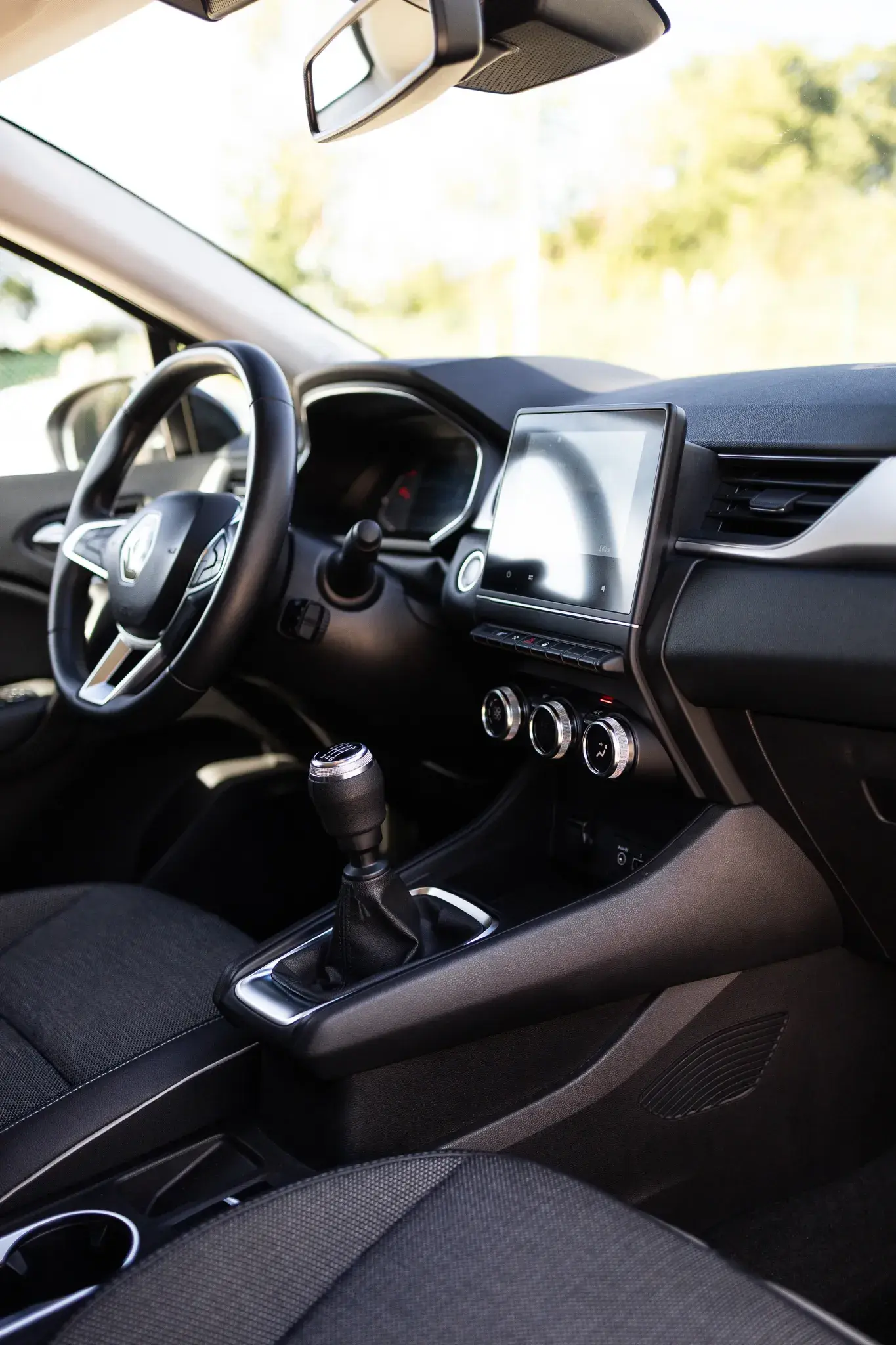 Renault Captur 1.0 TCe Intes 32