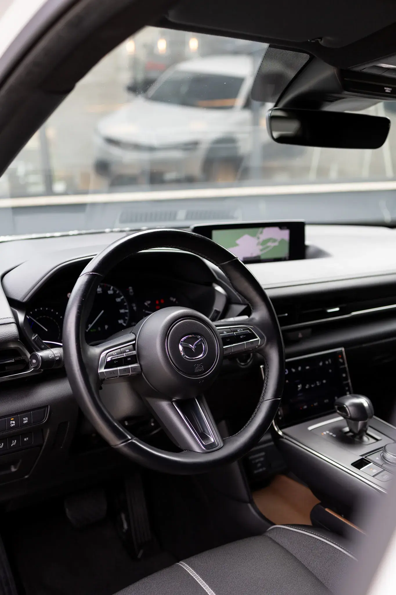 Mazda MX-30 e-SKYACTIV Excellence 2