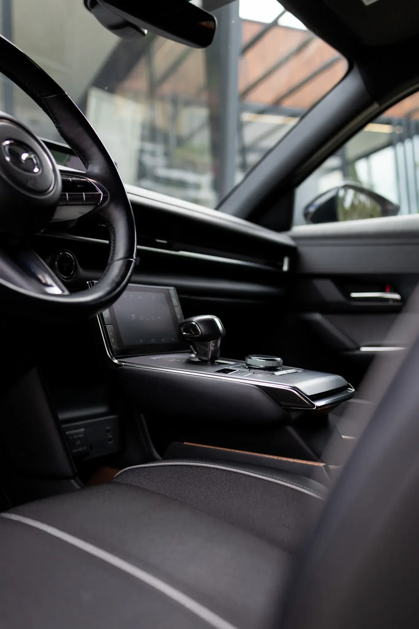 Mazda MX-30 e-SKYACTIV Excellence 32