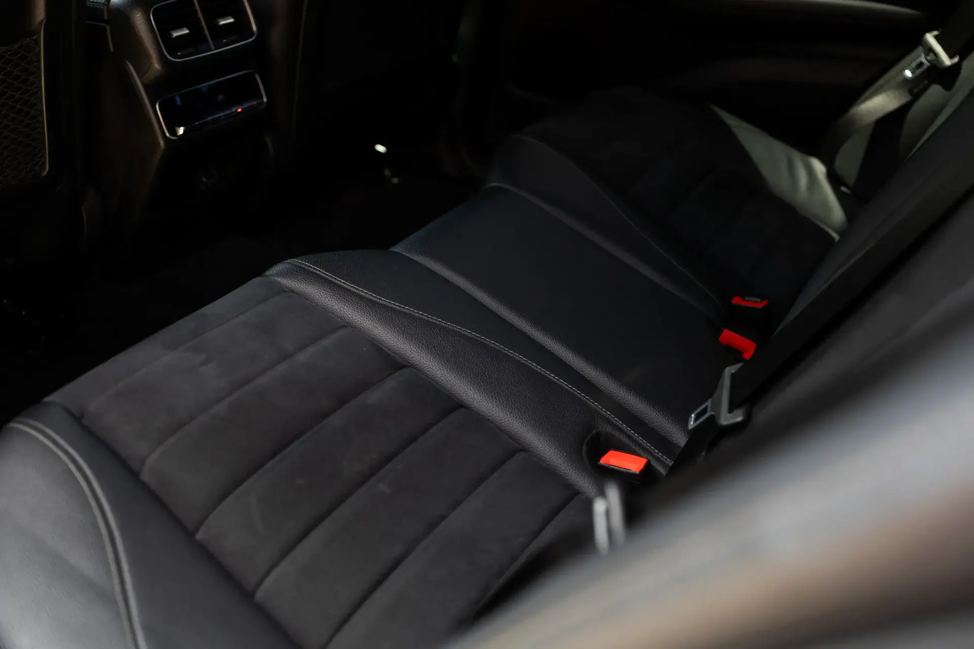 Mercedes-Benz GLE 350 de 4Matic 14