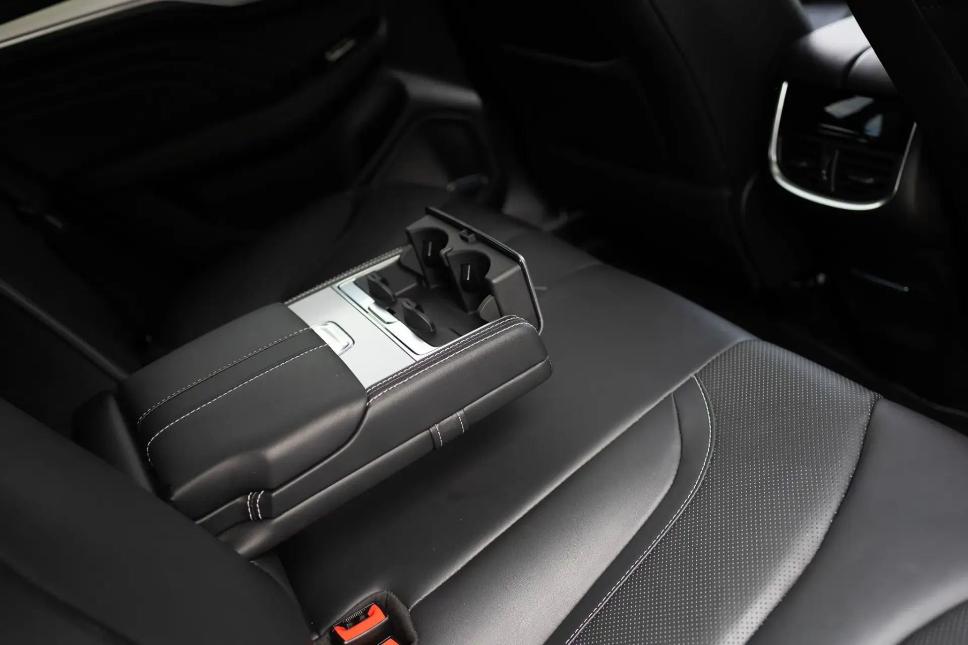 MG Marvel R 70 kWh Luxury 10