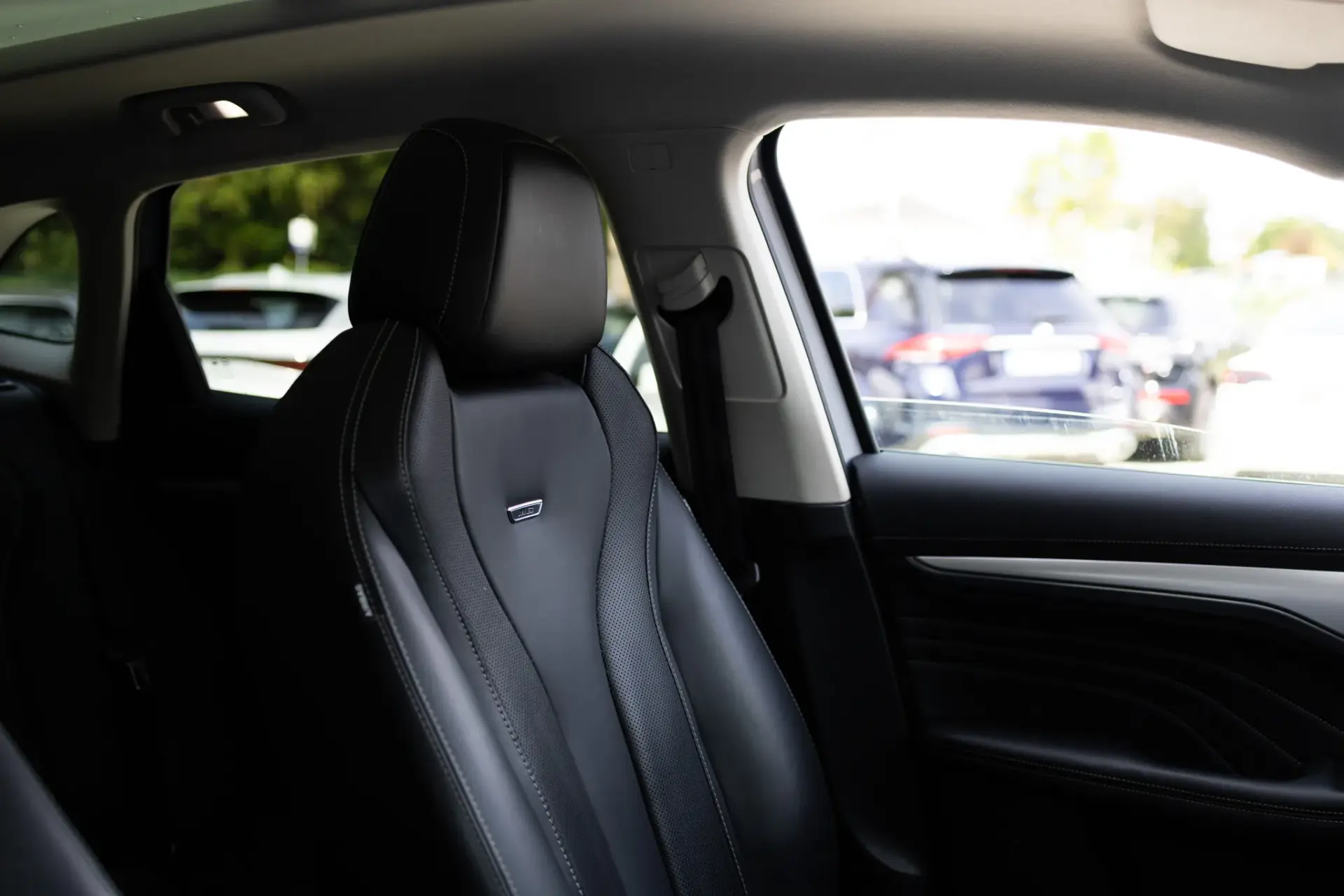 MG Marvel R 70 kWh Luxury 31