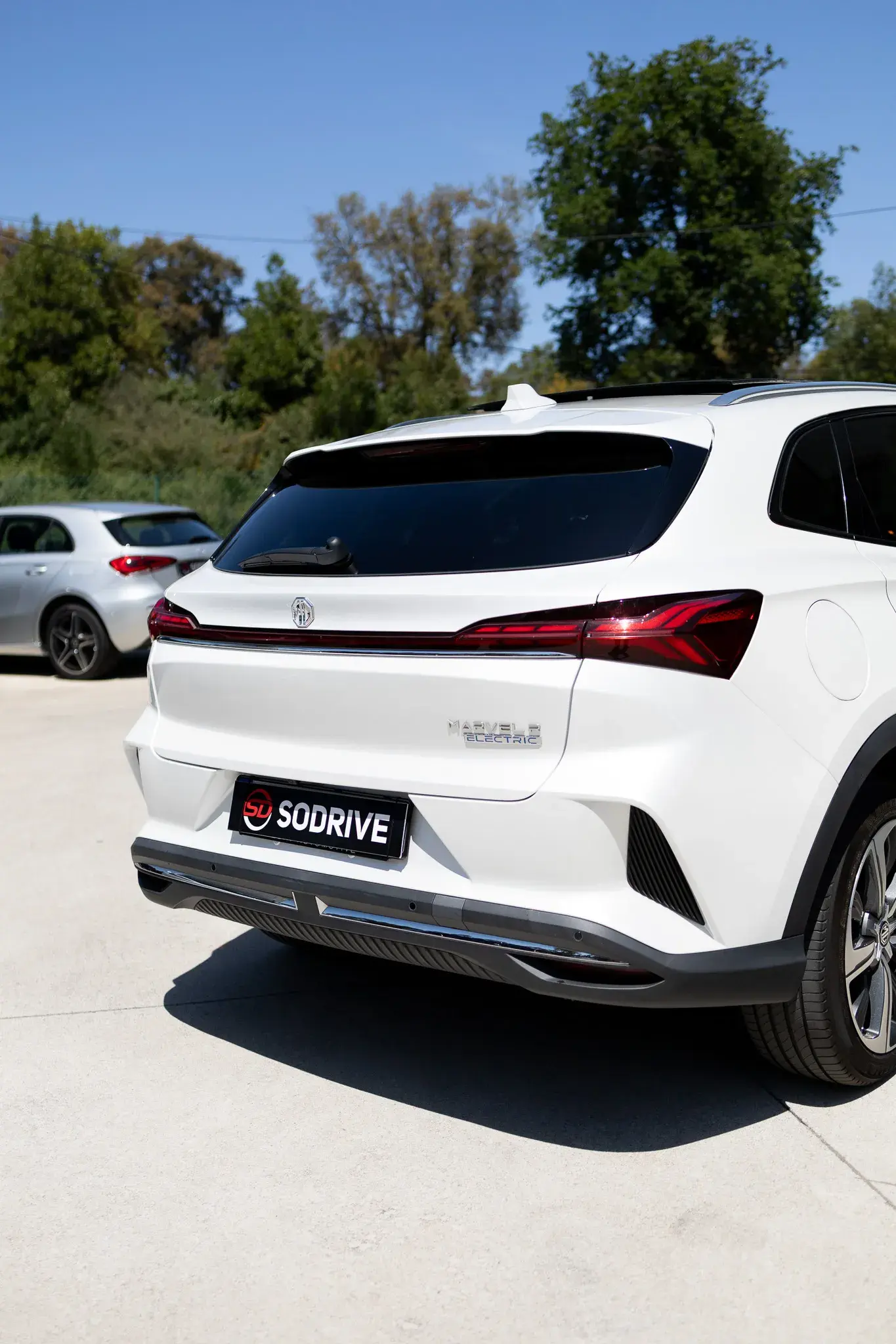 MG Marvel R 70 kWh Luxury 27