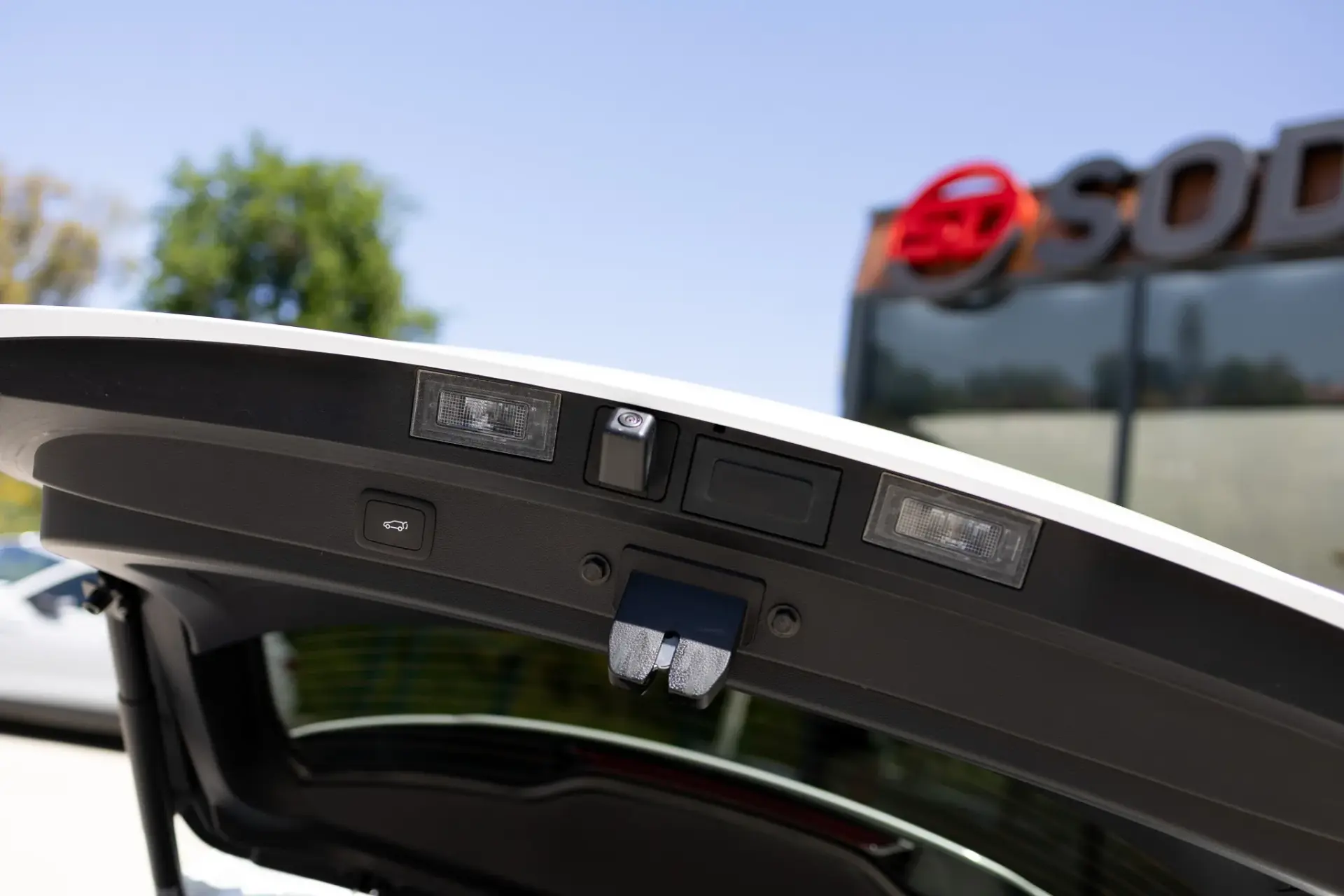 MG Marvel R 70 kWh Luxury 34