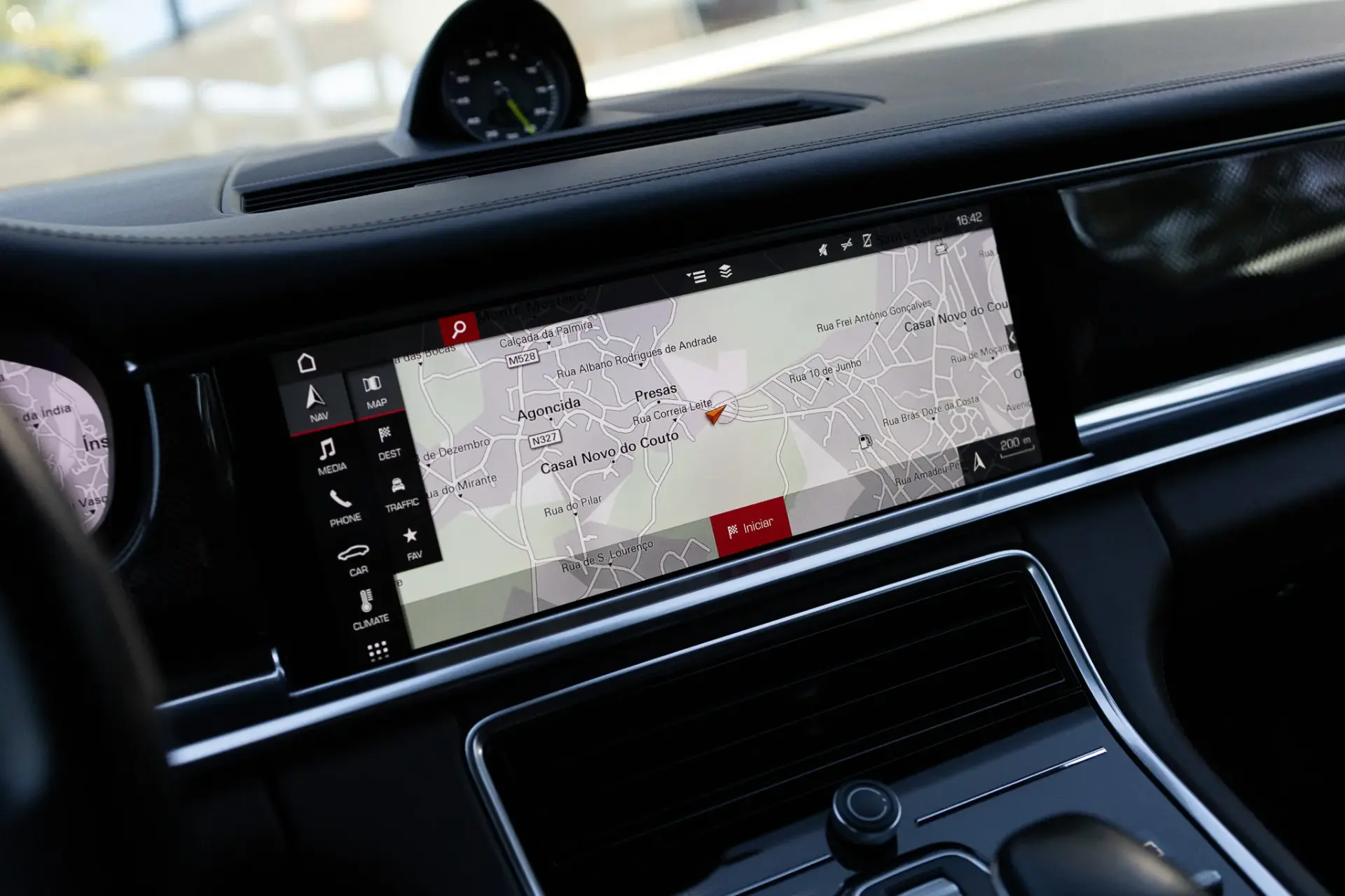 Porsche Panamera Sport Turismo 4 E-Hybrid 14