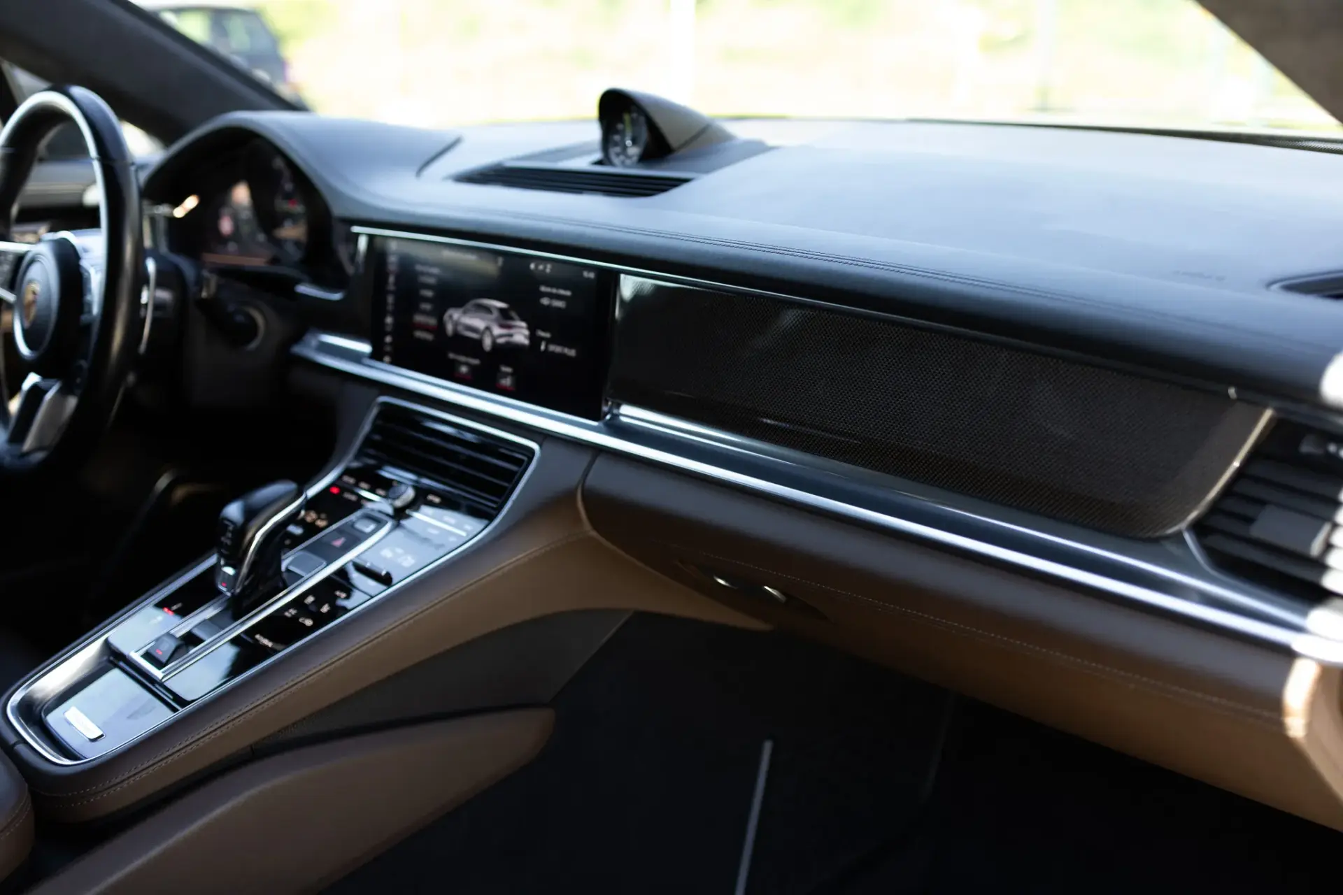 Porsche Panamera Sport Turismo 4 E-Hybrid 32