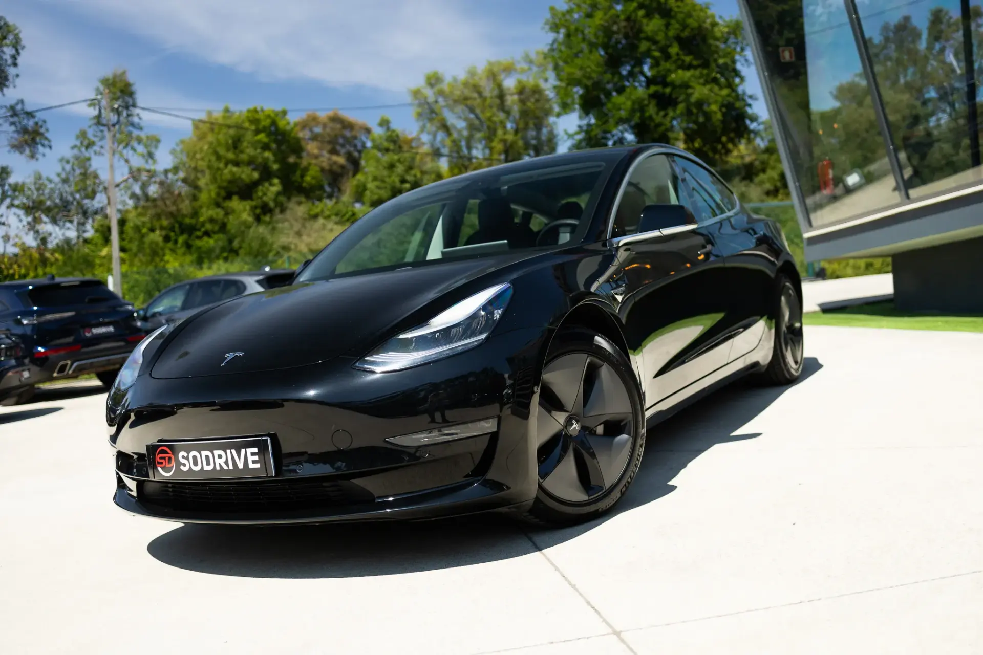Tesla Model 3 Long-Range Dual Motor AWD 5