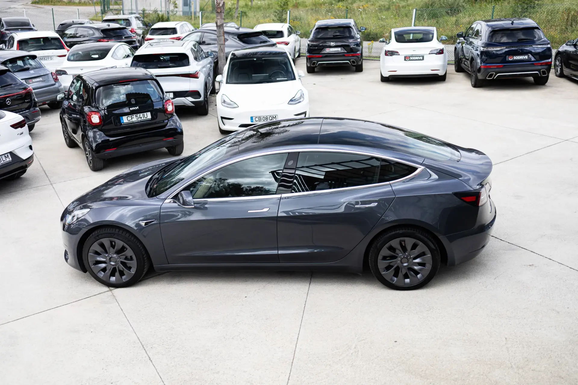 Tesla Model 3 Standard Range Plus RWD 4