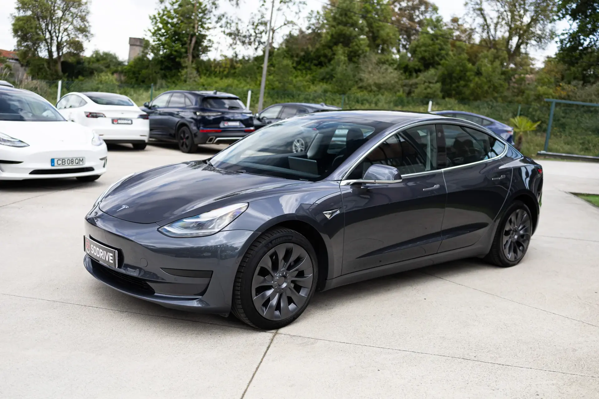 Tesla Model 3 Standard Range Plus RWD 12