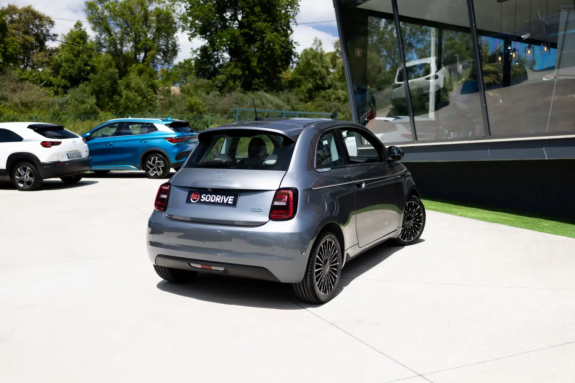 Fiat 500e La Prima 15