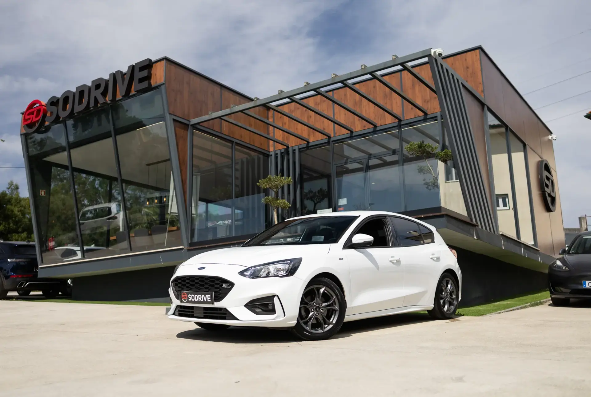 Ford Focus 1.0 EcoBoost S&S ST-LINE 1