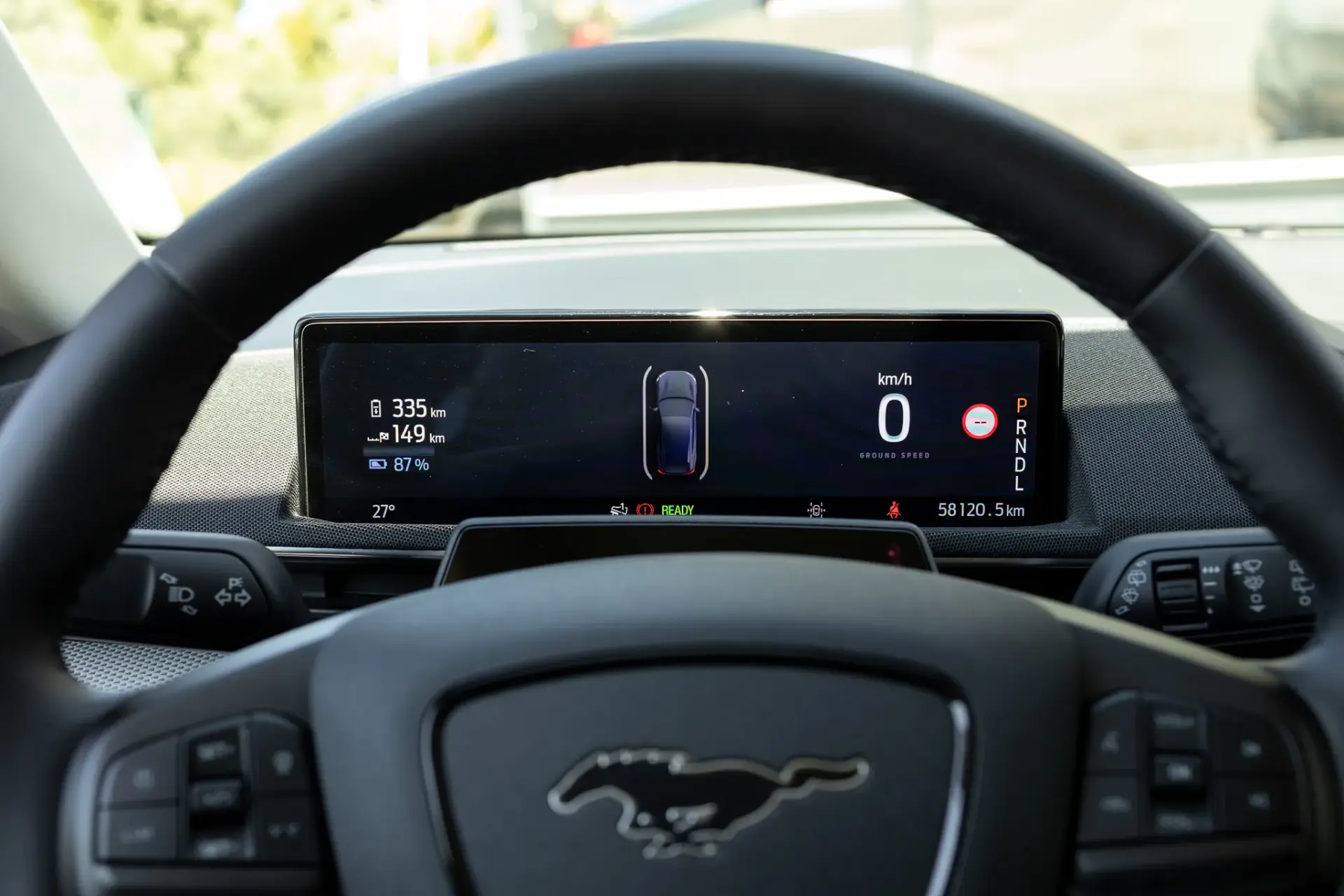 Ford Mustang Mach-E 75.7 kWh Premium AWD 15