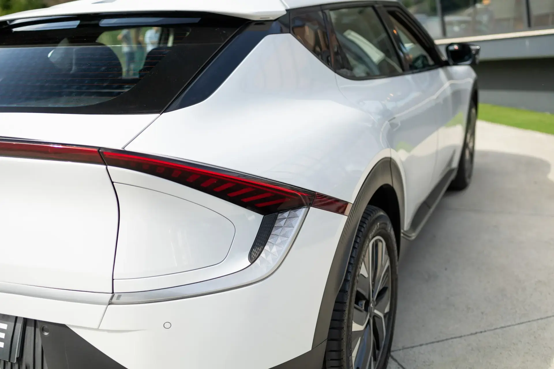 Kia EV6 77.4 kWh Tech 27