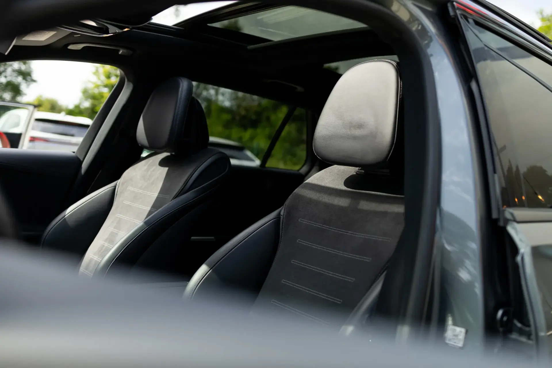 Mercedes-Benz C 300 e T 9G-TRONIC AMG Line 17