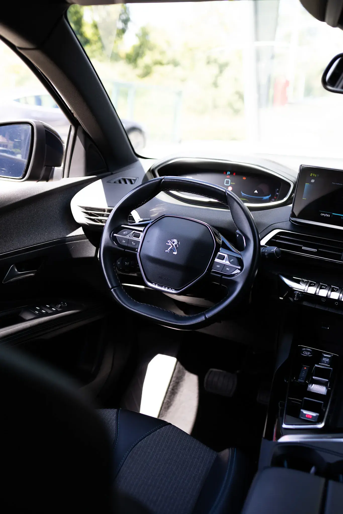 Peugeot 3008 1.6 Hybrid Allure Pack e-EAT8 2