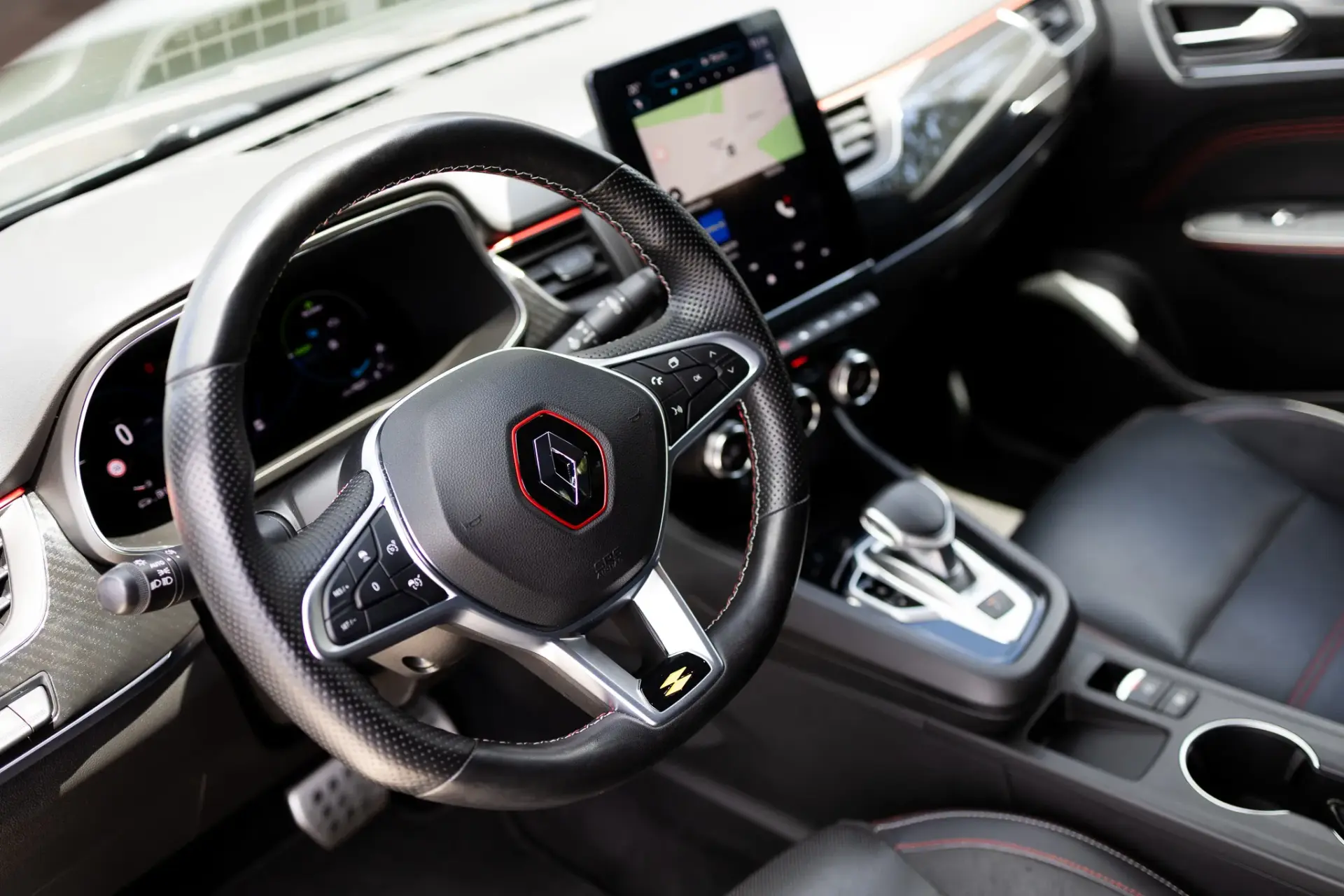 Renault Arkana 1.6 E-Tech R.S.Line 27