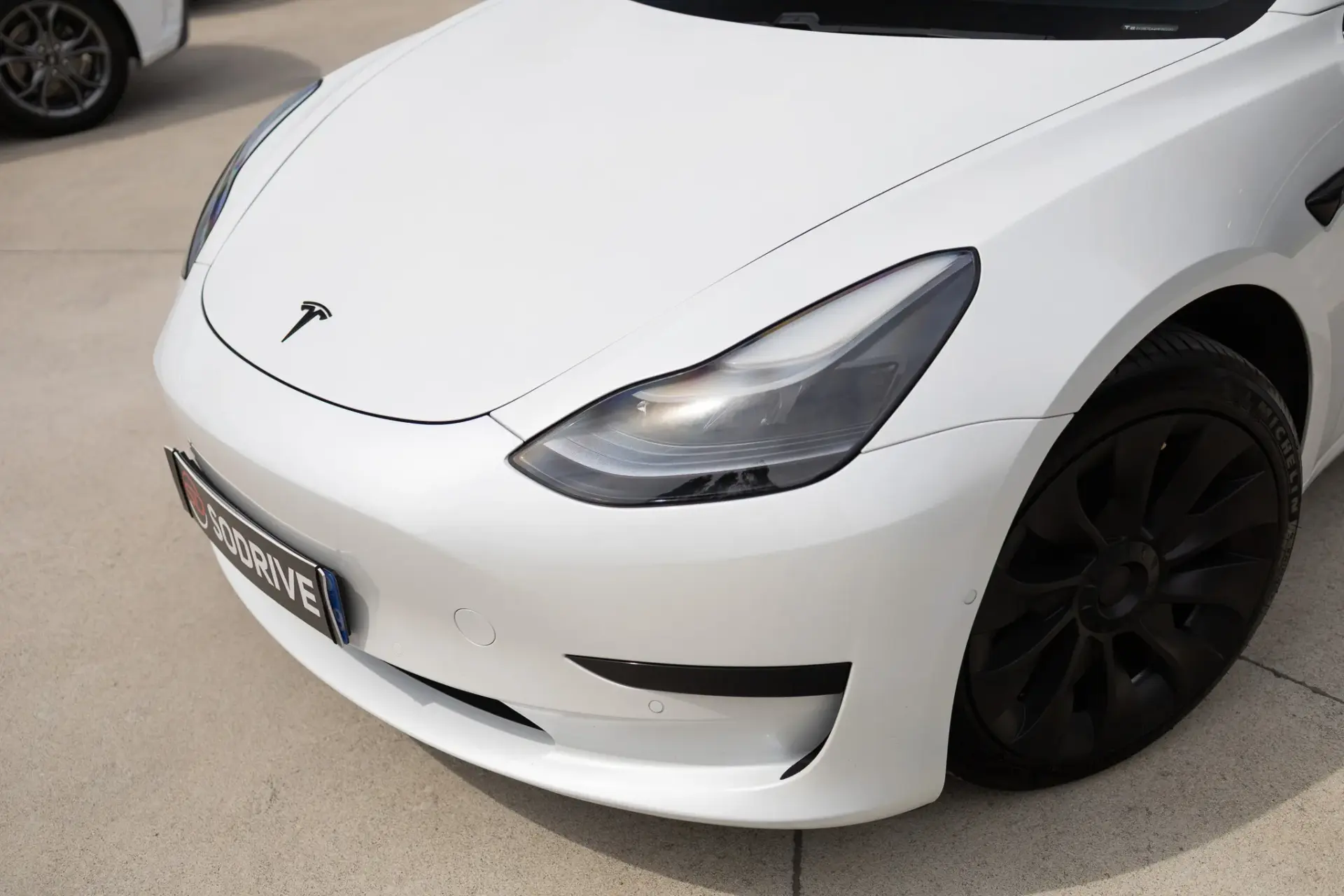 Tesla Model 3 Standard Range Plus RWD 15