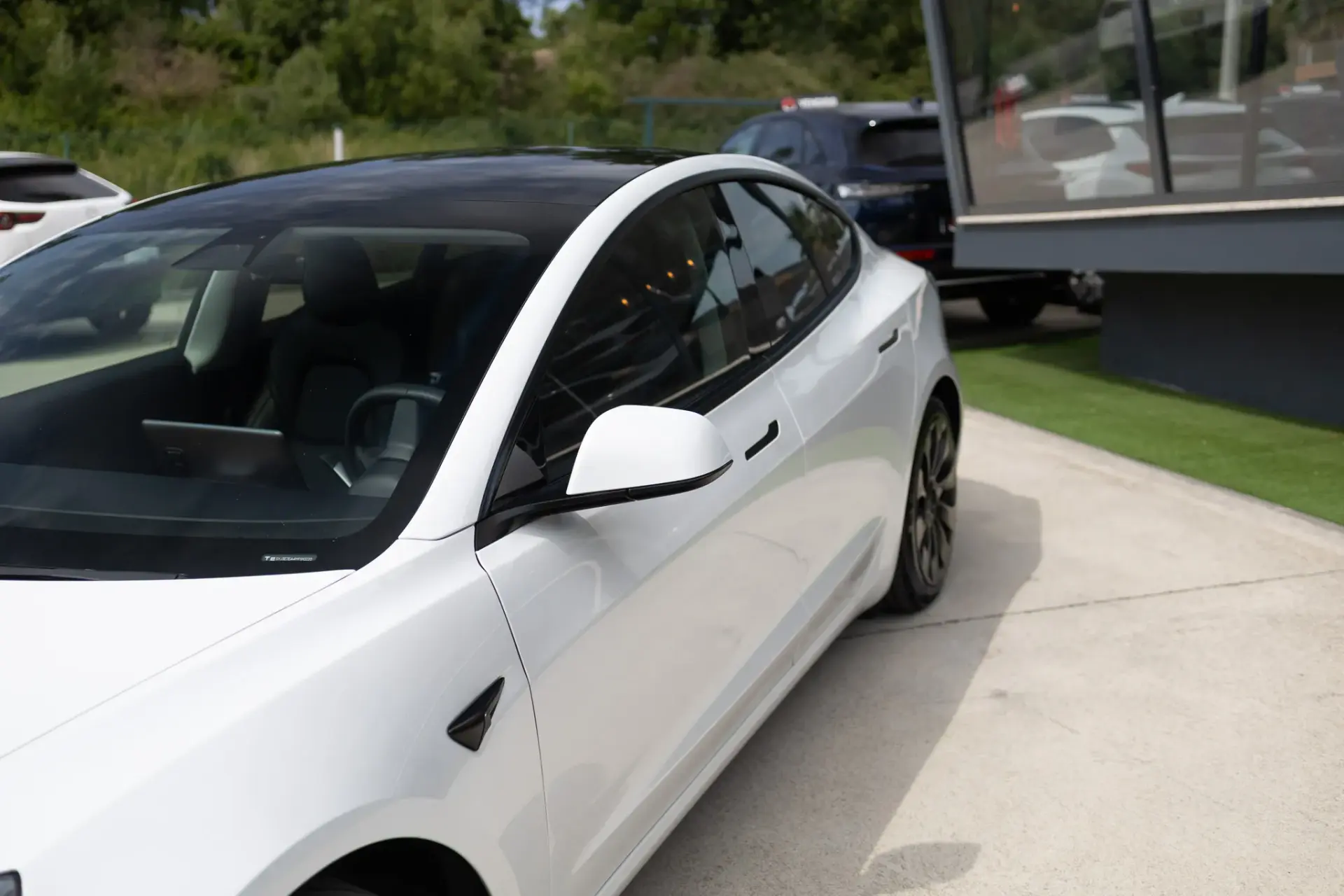Tesla Model 3 Standard Range Plus RWD 16
