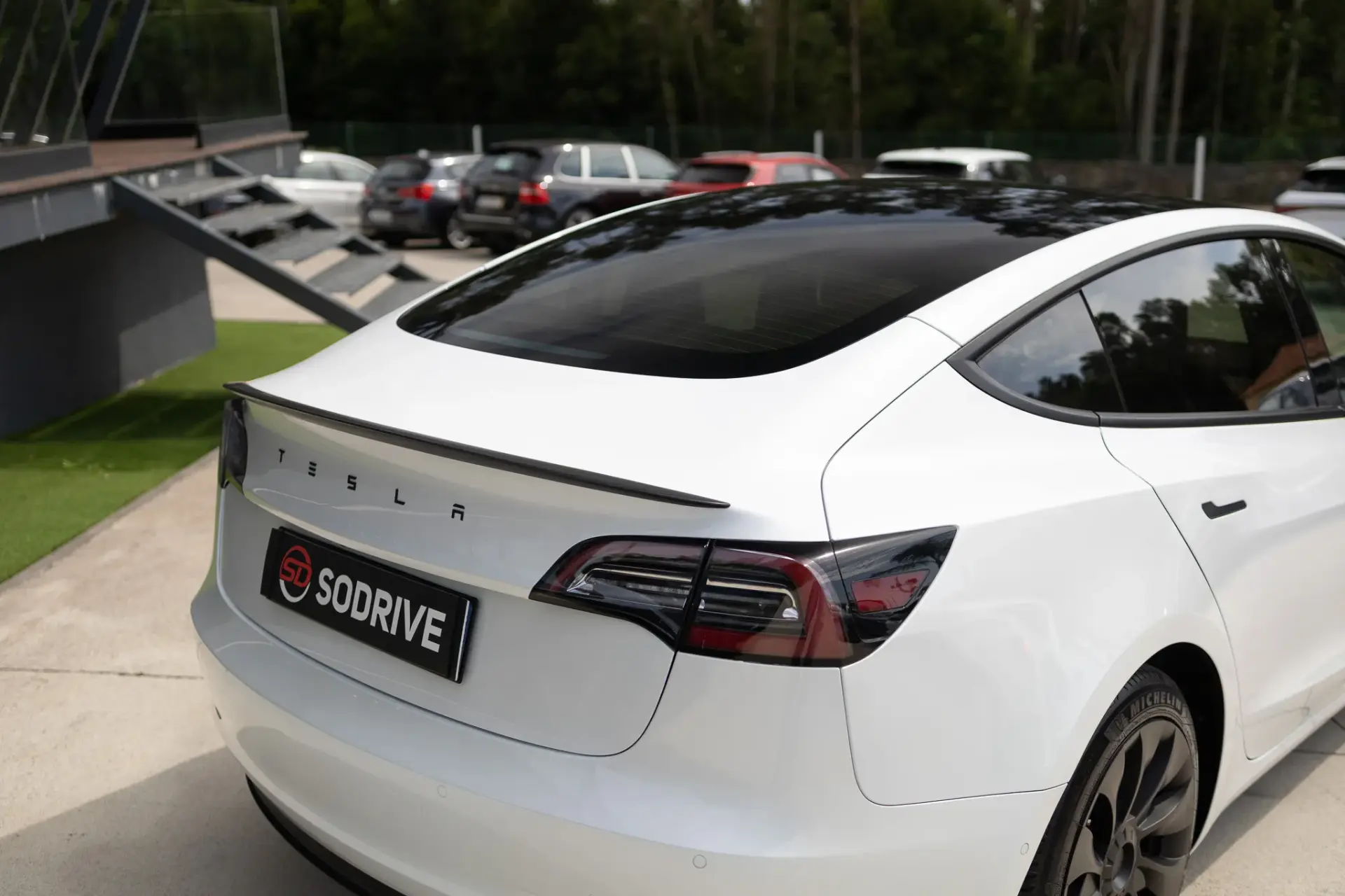 Tesla Model 3 Standard Range Plus RWD 19