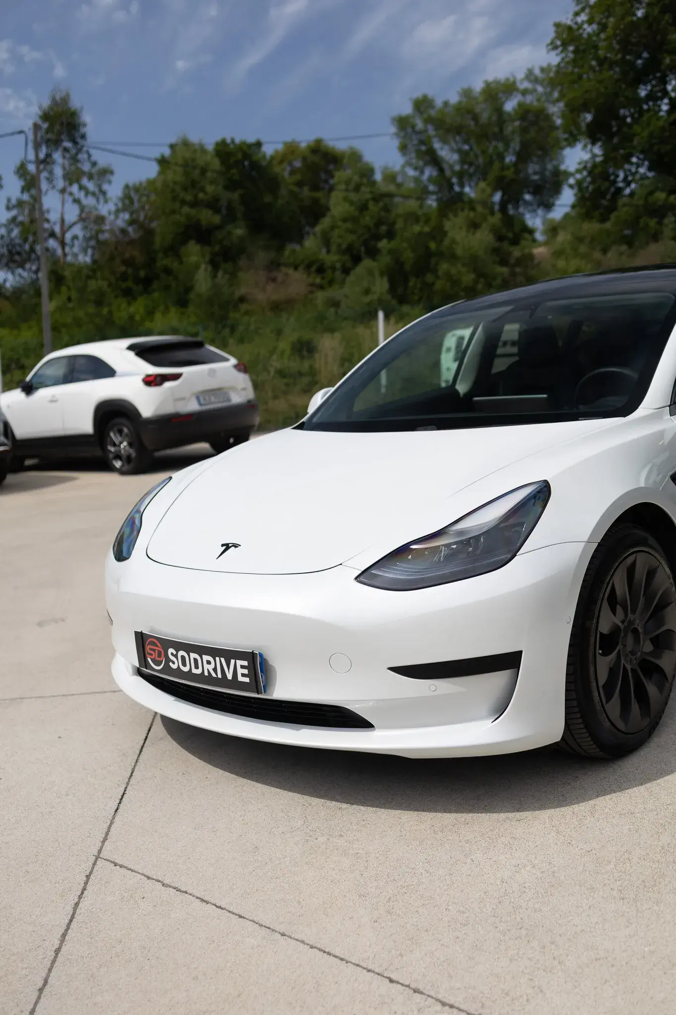 Tesla Model 3 Standard Range Plus RWD 23