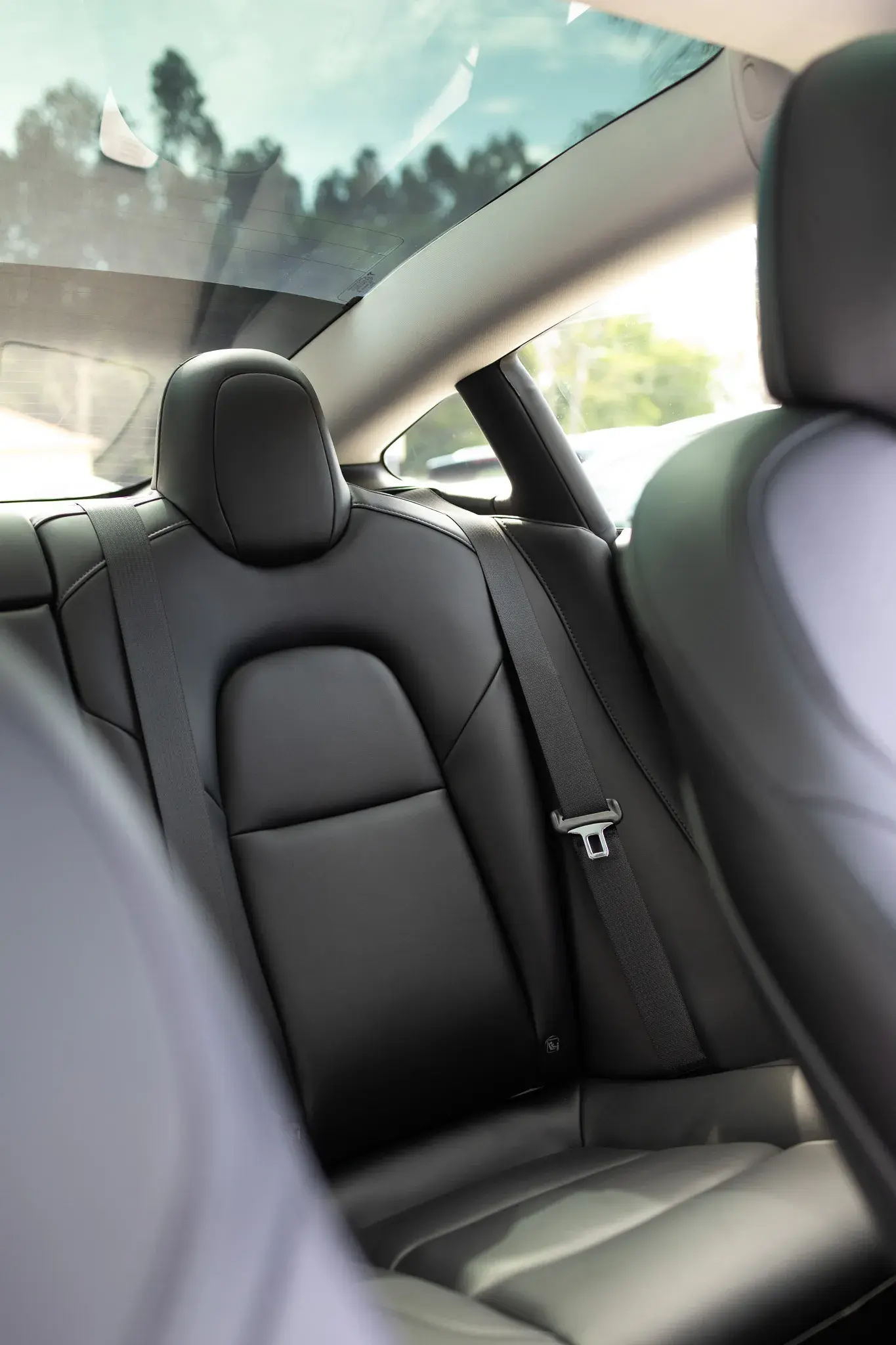 Tesla Model 3 Standard Range Plus RWD 29