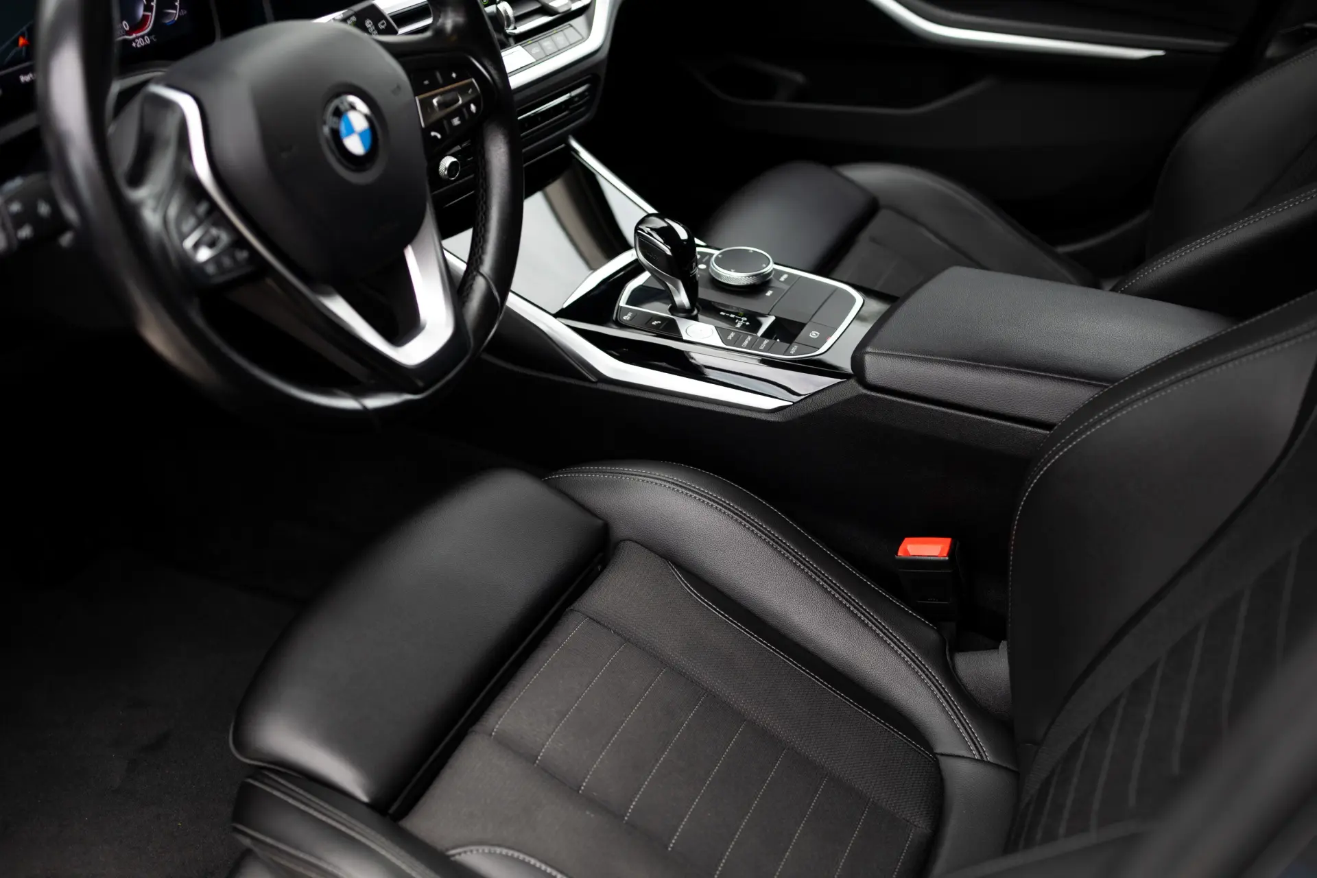 BMW 320 d Line Sport Auto 28