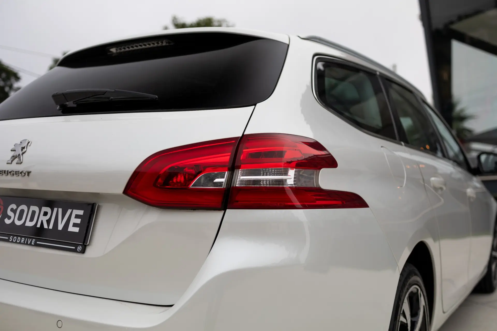 Peugeot 308 SW 1.6 BlueHDi Allure 18