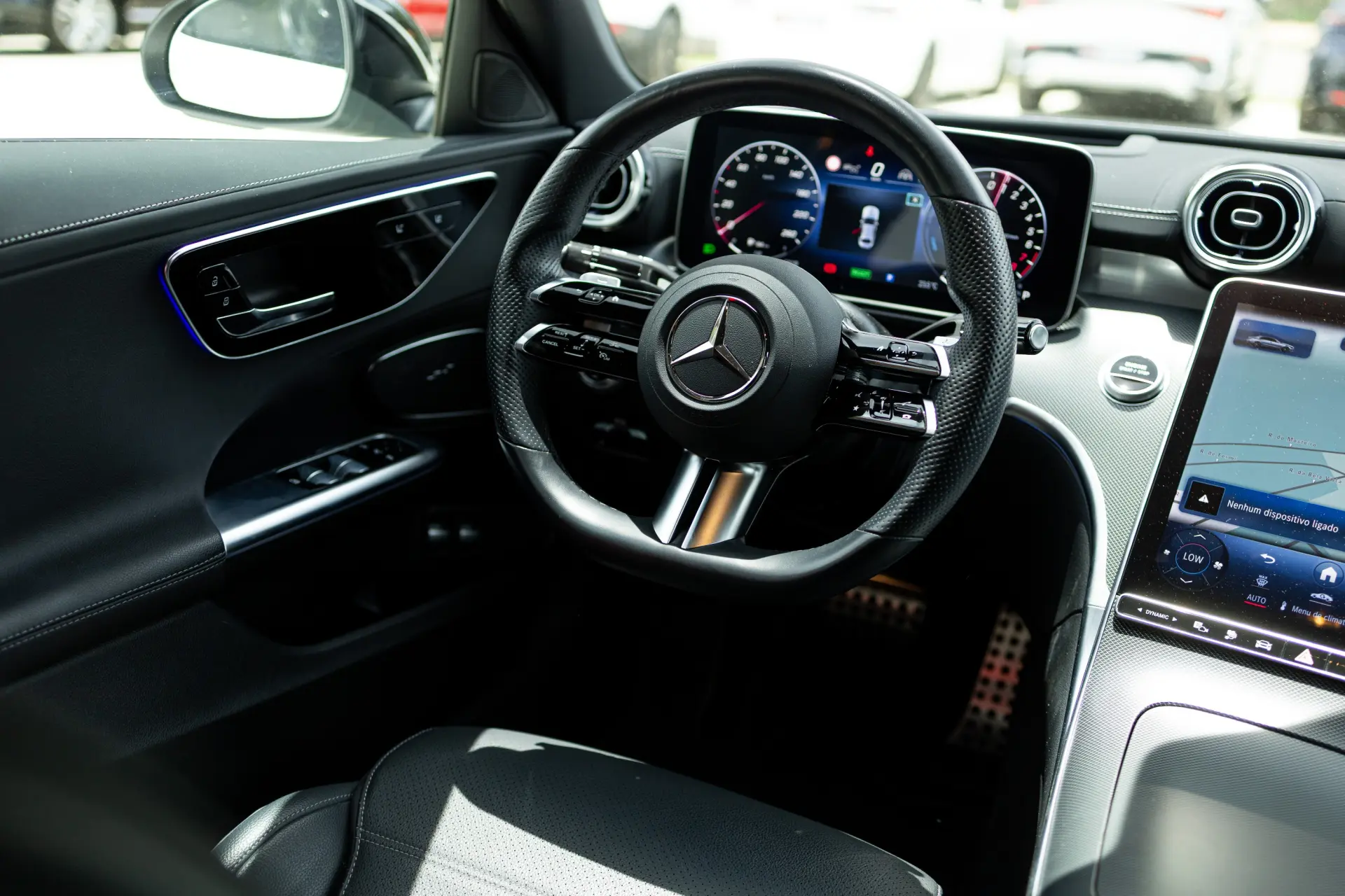 Mercedes-Benz C 300 e AMG Line 2