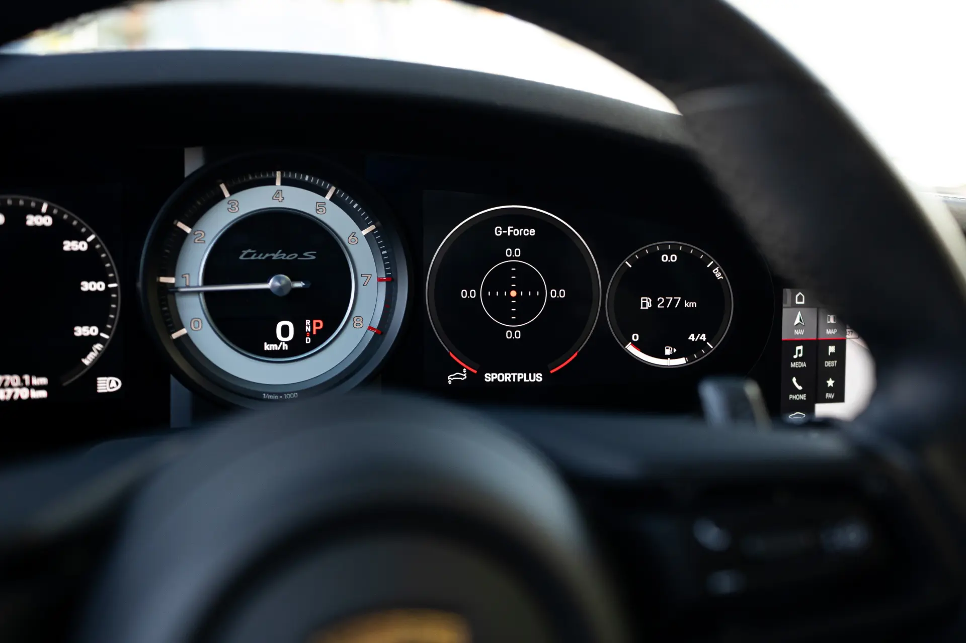 Porsche 911 (992) Turbo S PDK 49