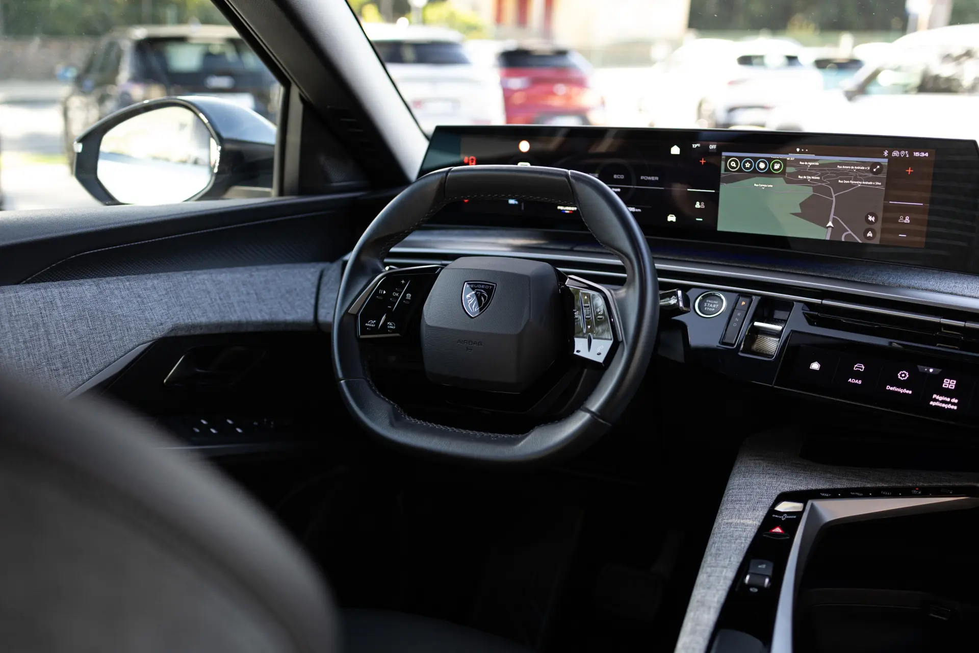 Peugeot E-3008 73 kWh Allure 2