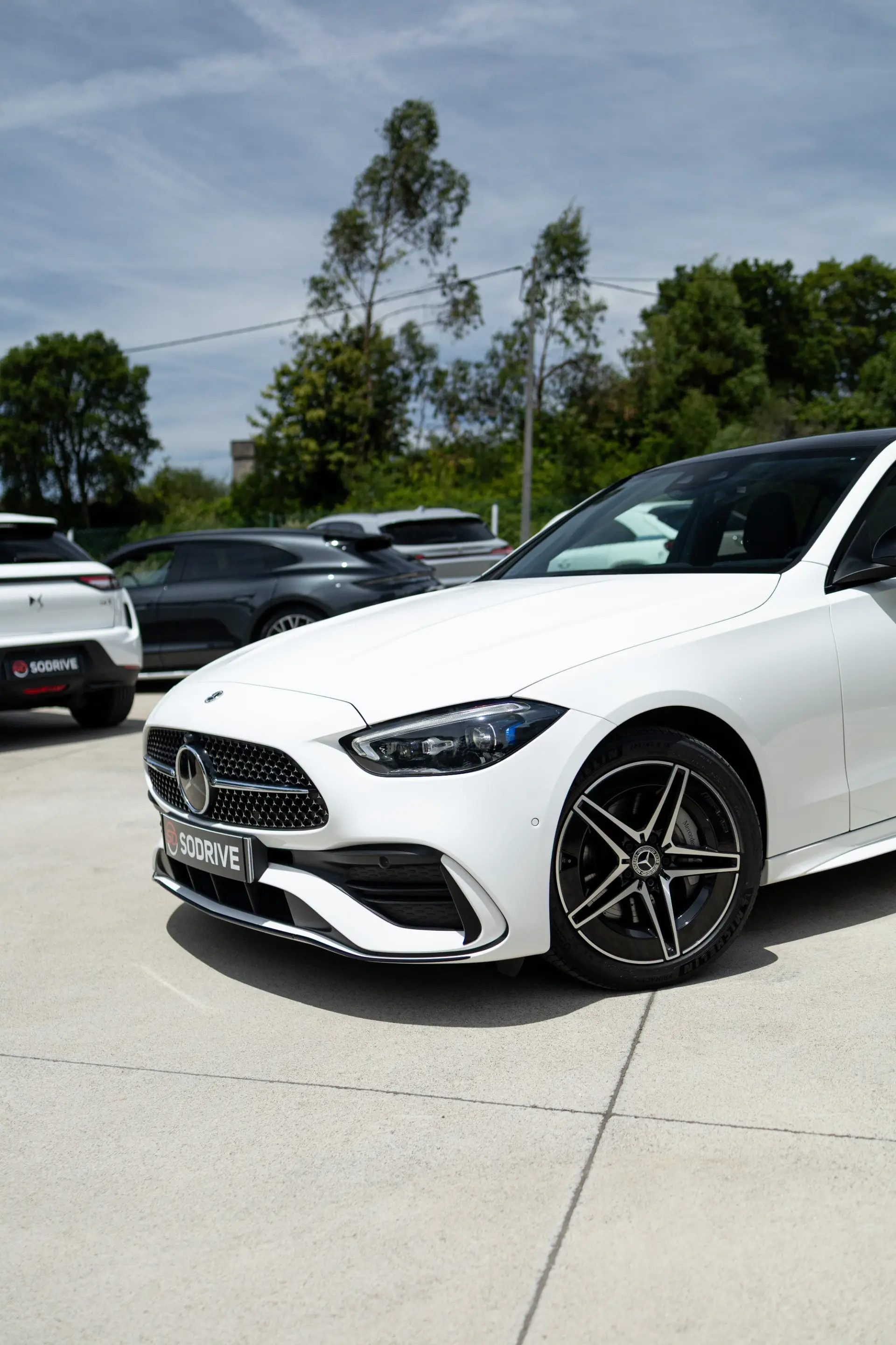 Mercedes-Benz C 300 e AMG Line 15