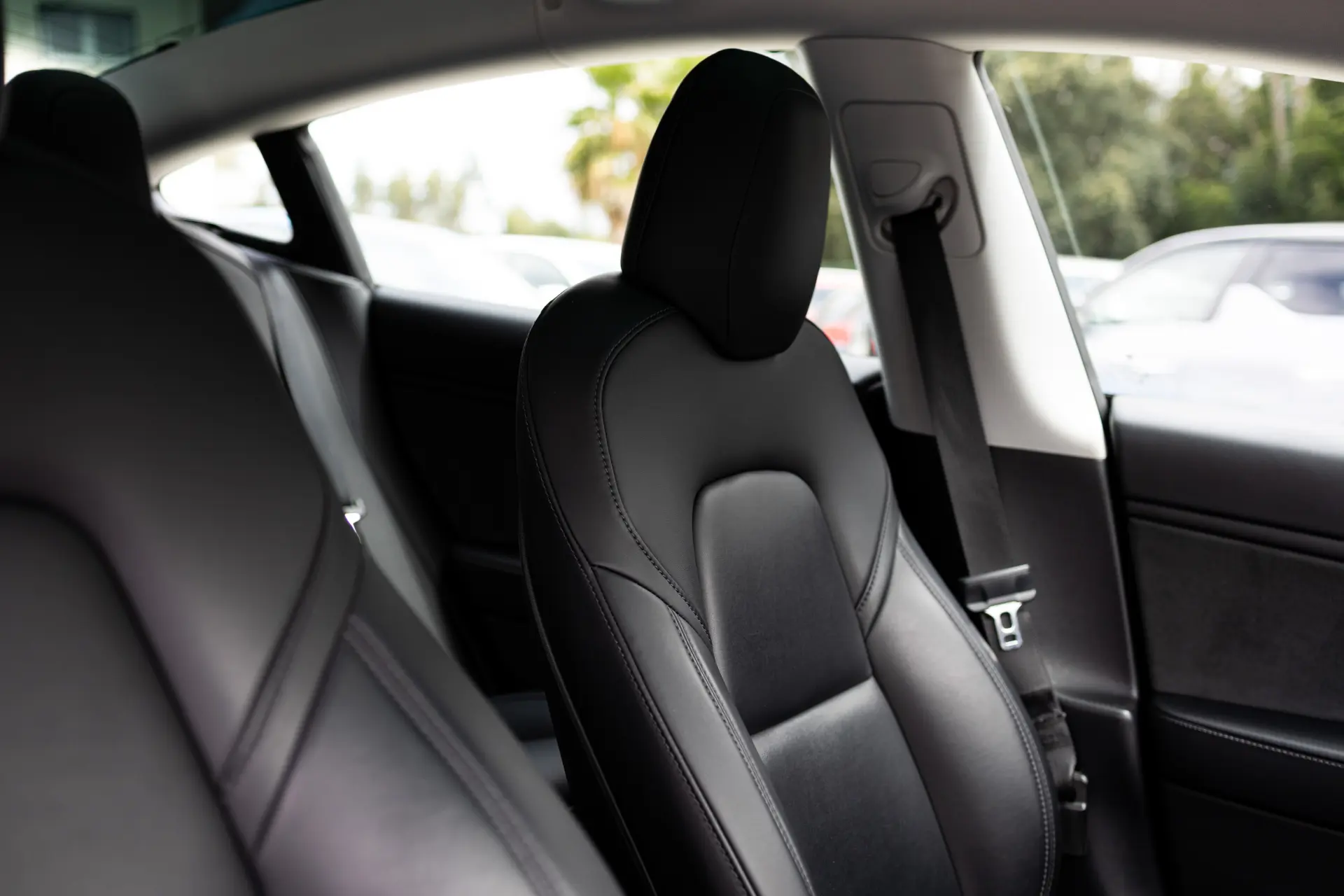 Tesla Model 3 Standard RWD Plus 8