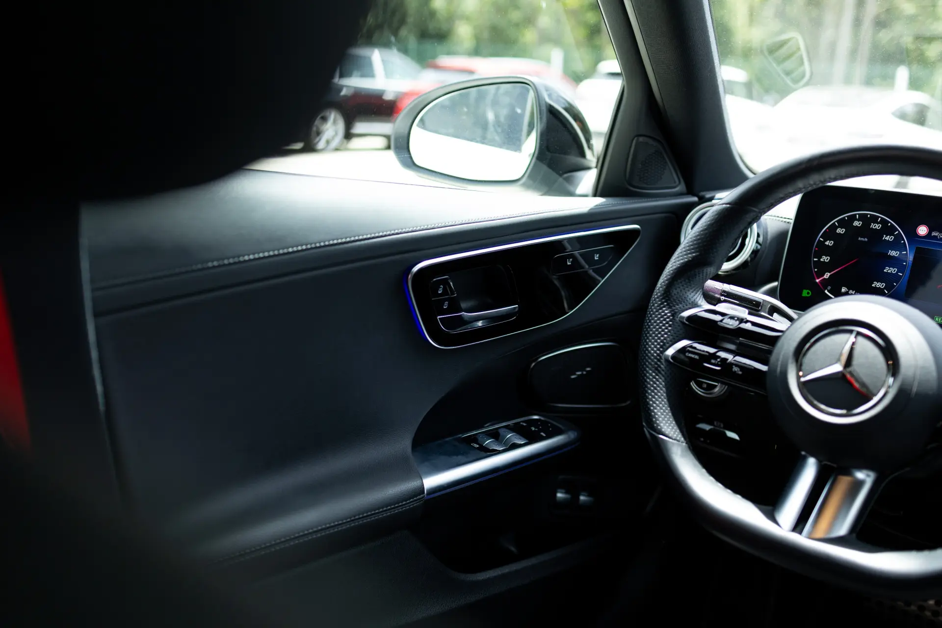 Mercedes-Benz C 300 e AMG Line 25