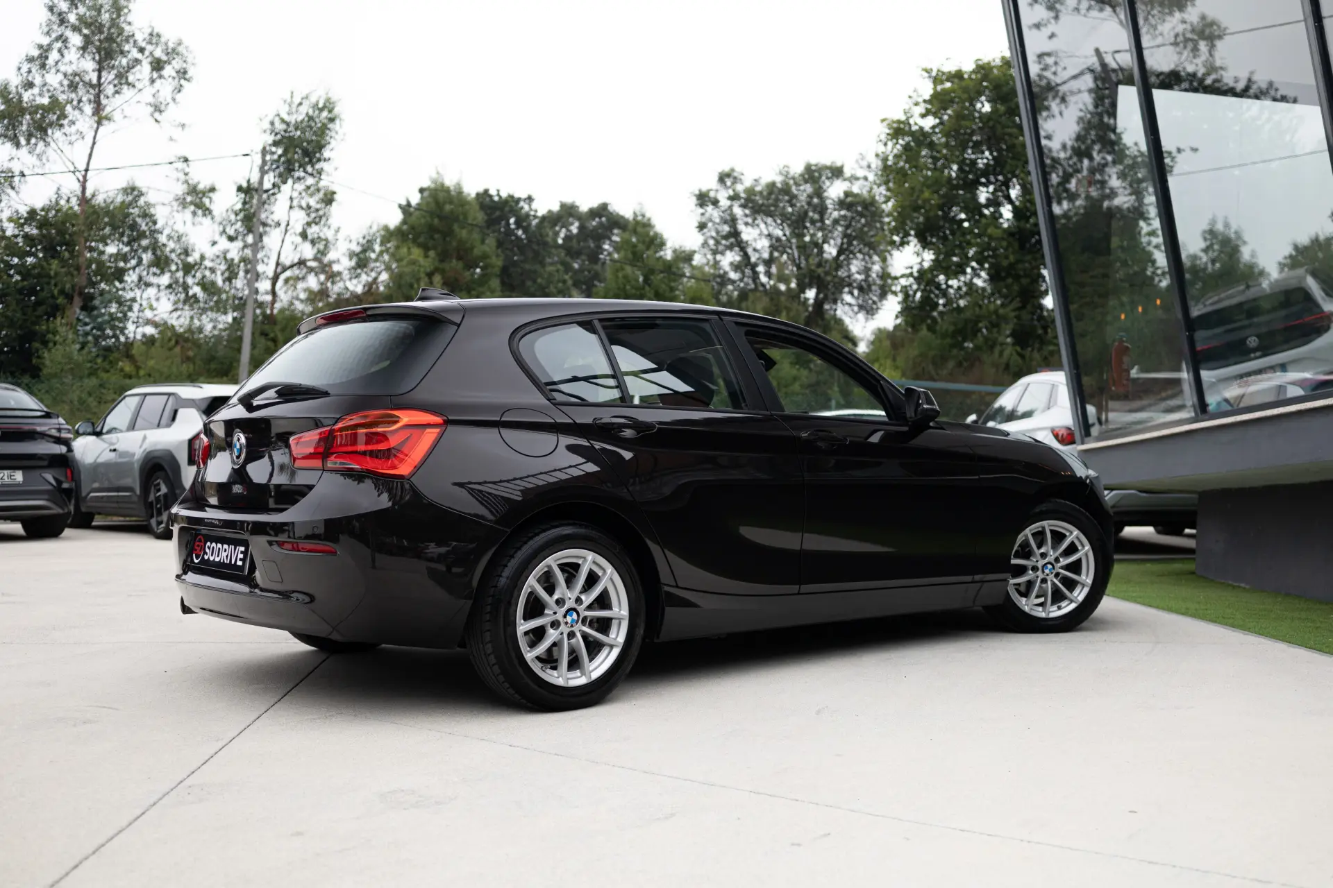 BMW 116 d EfficientDynamics 6