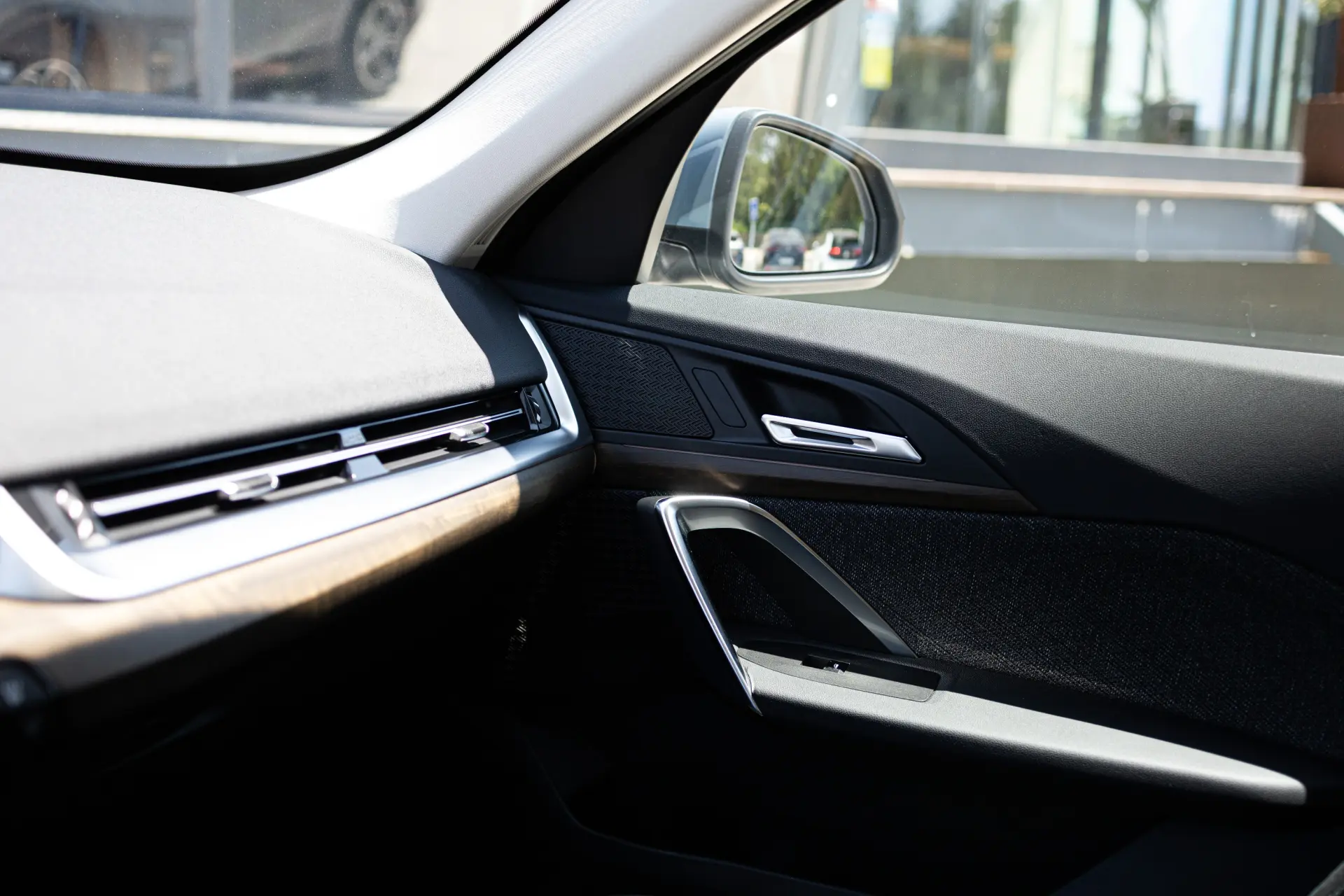 BMW iX1 xDrive30 xLine 33
