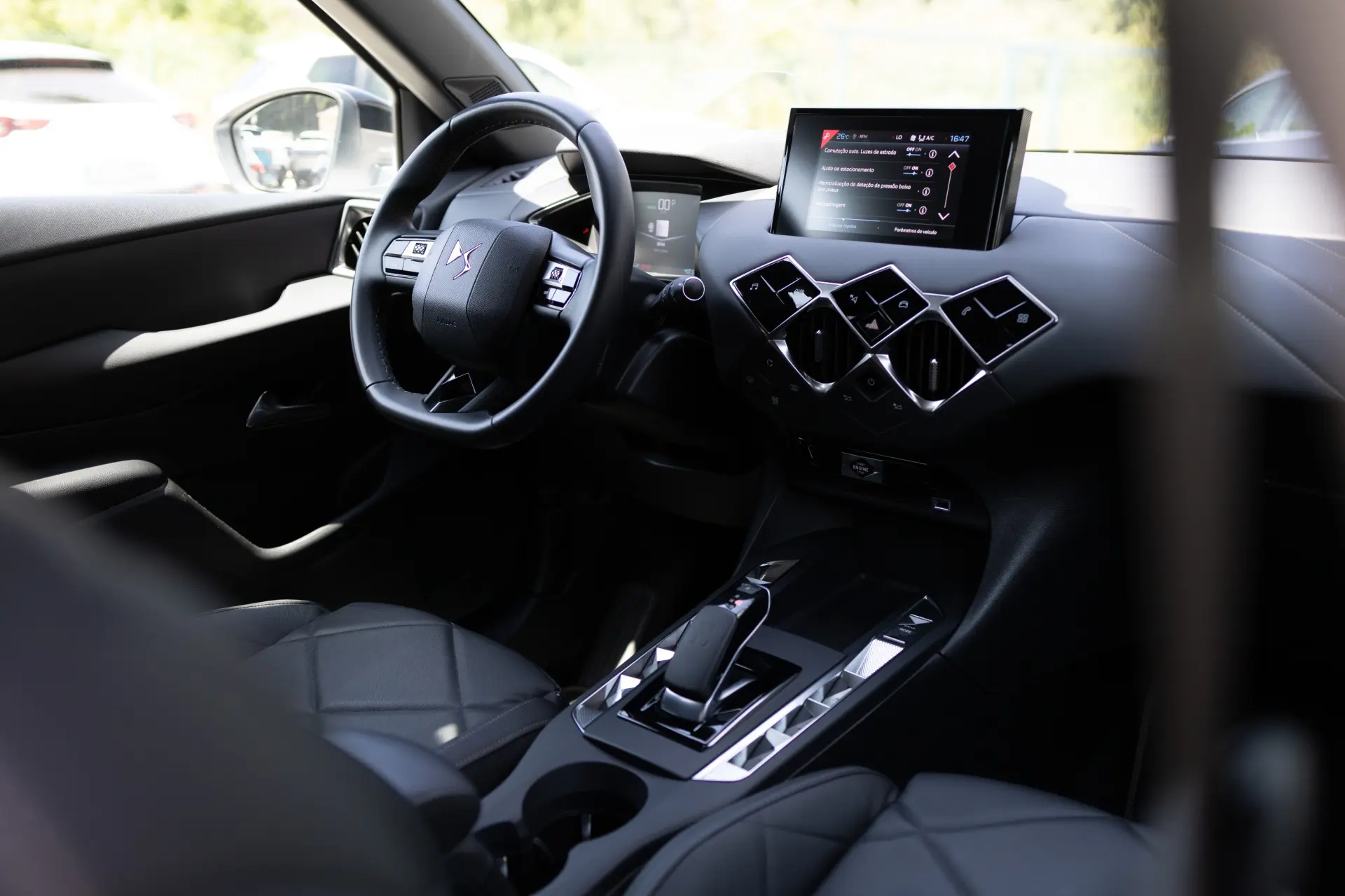 DS DS3 Crossback E-Tense Performance Line 44