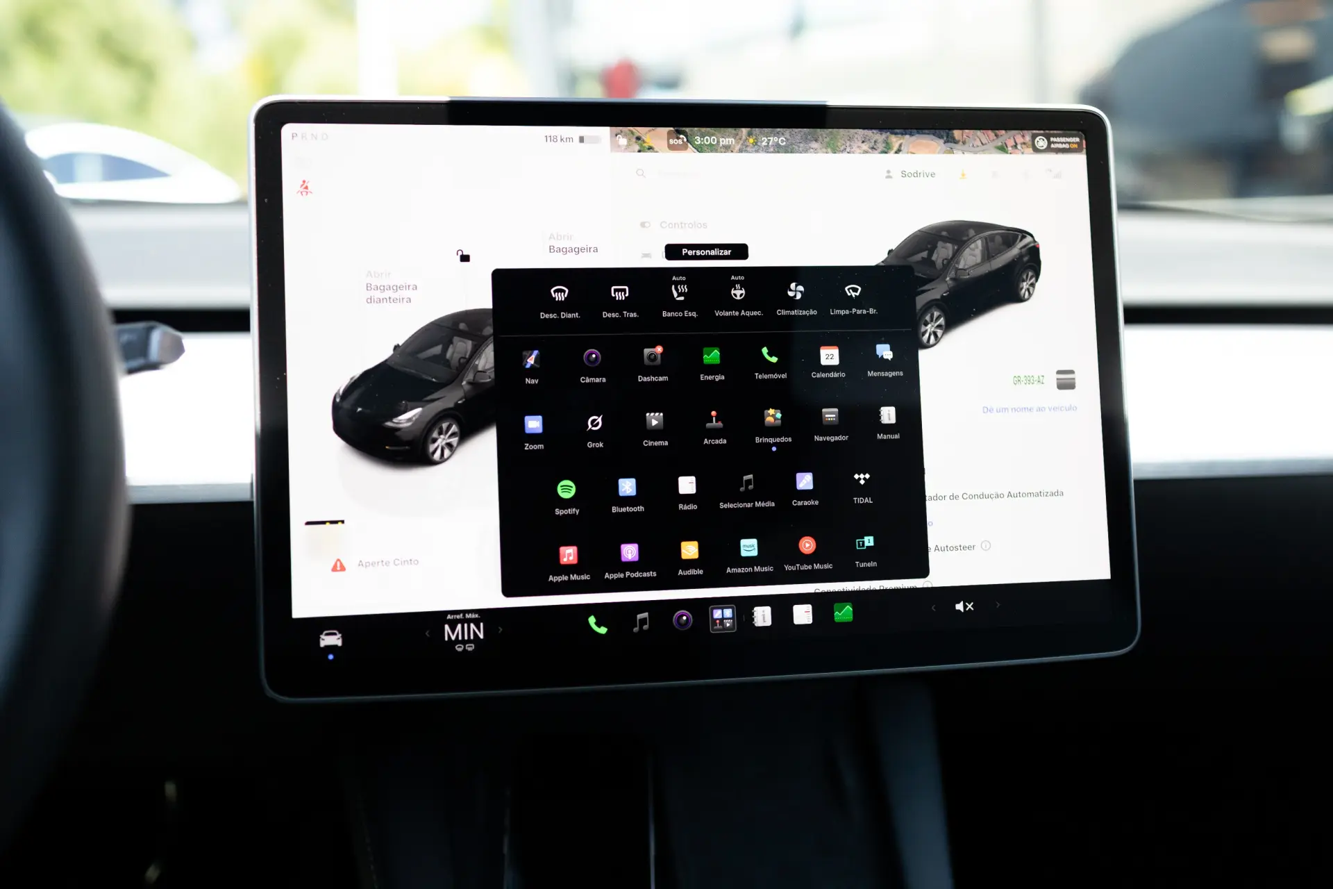 Tesla Model Y Standard 15
