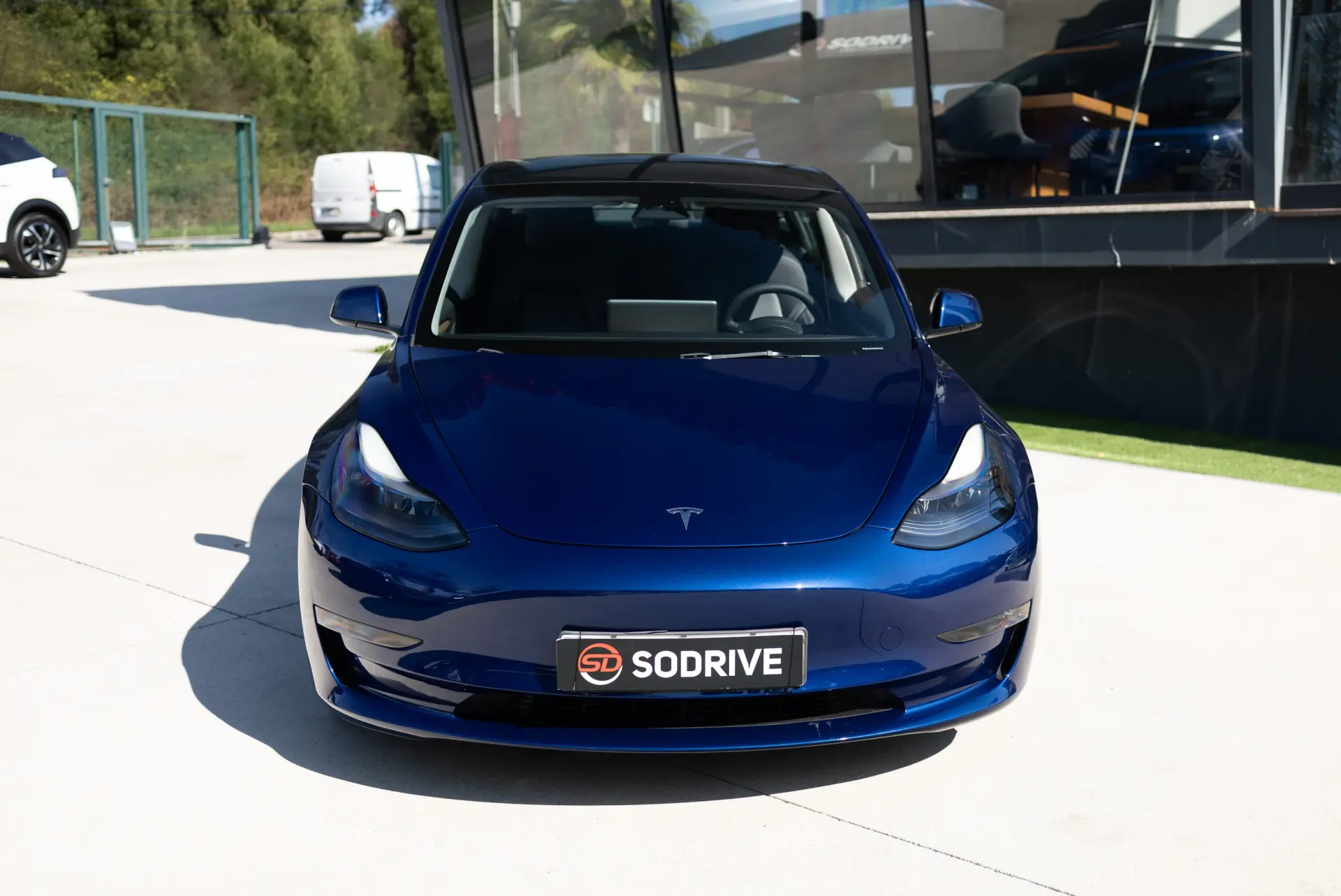Tesla Model 3 Long-Range Dual Motor AWD 6