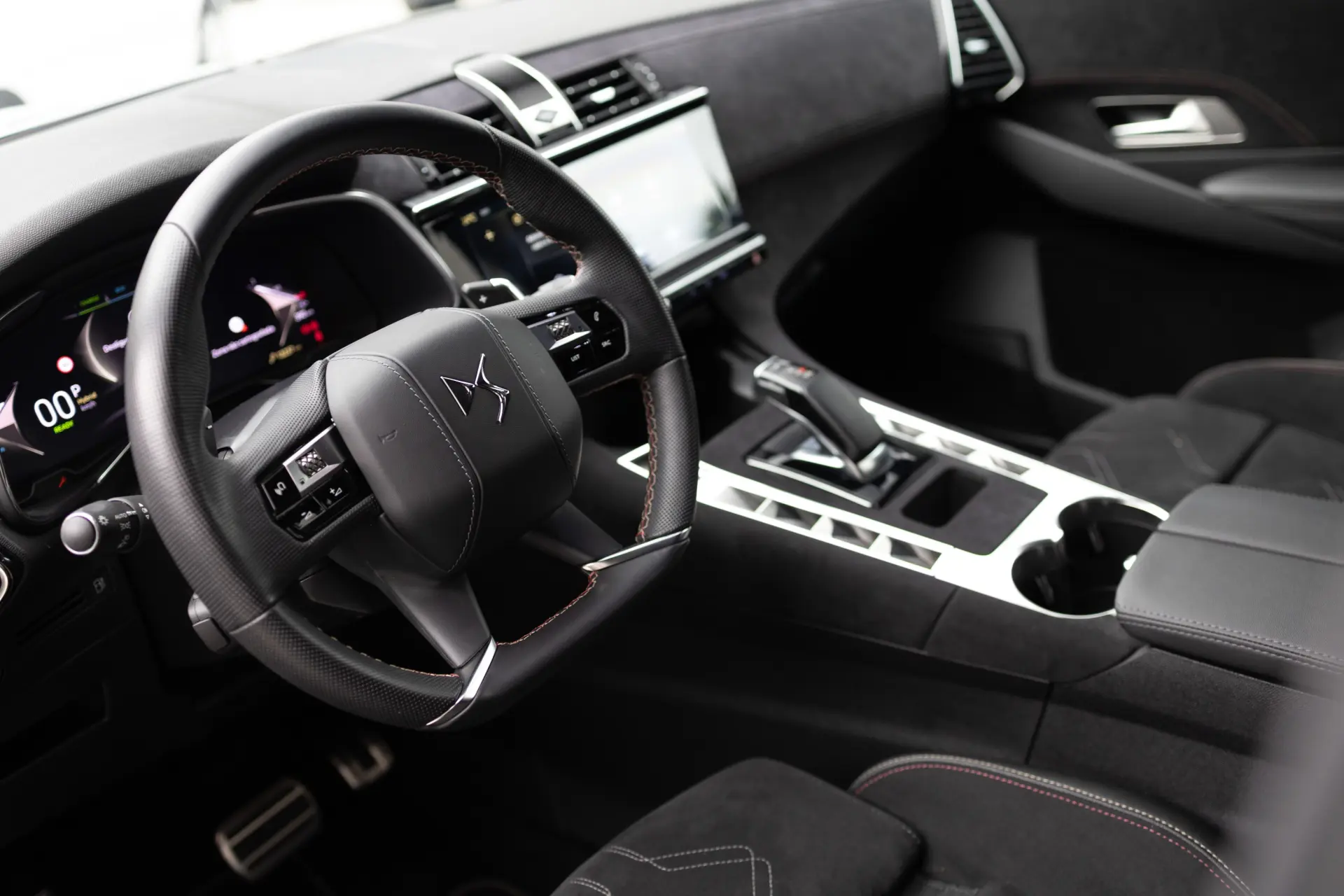 DS DS7 Crossback E-Tense Performance Line EAT8 7