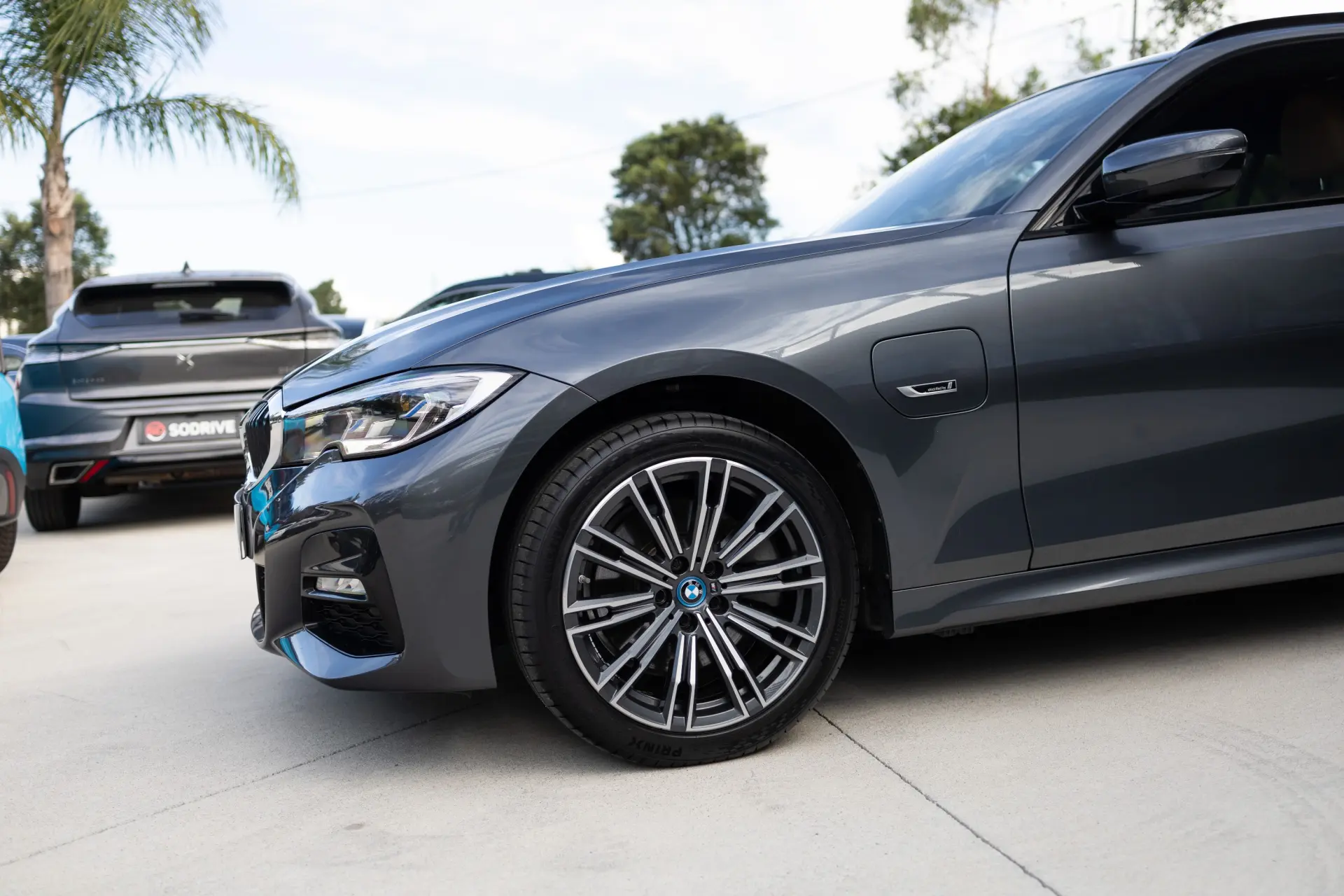 BMW 320 e Aut. M Sport 21