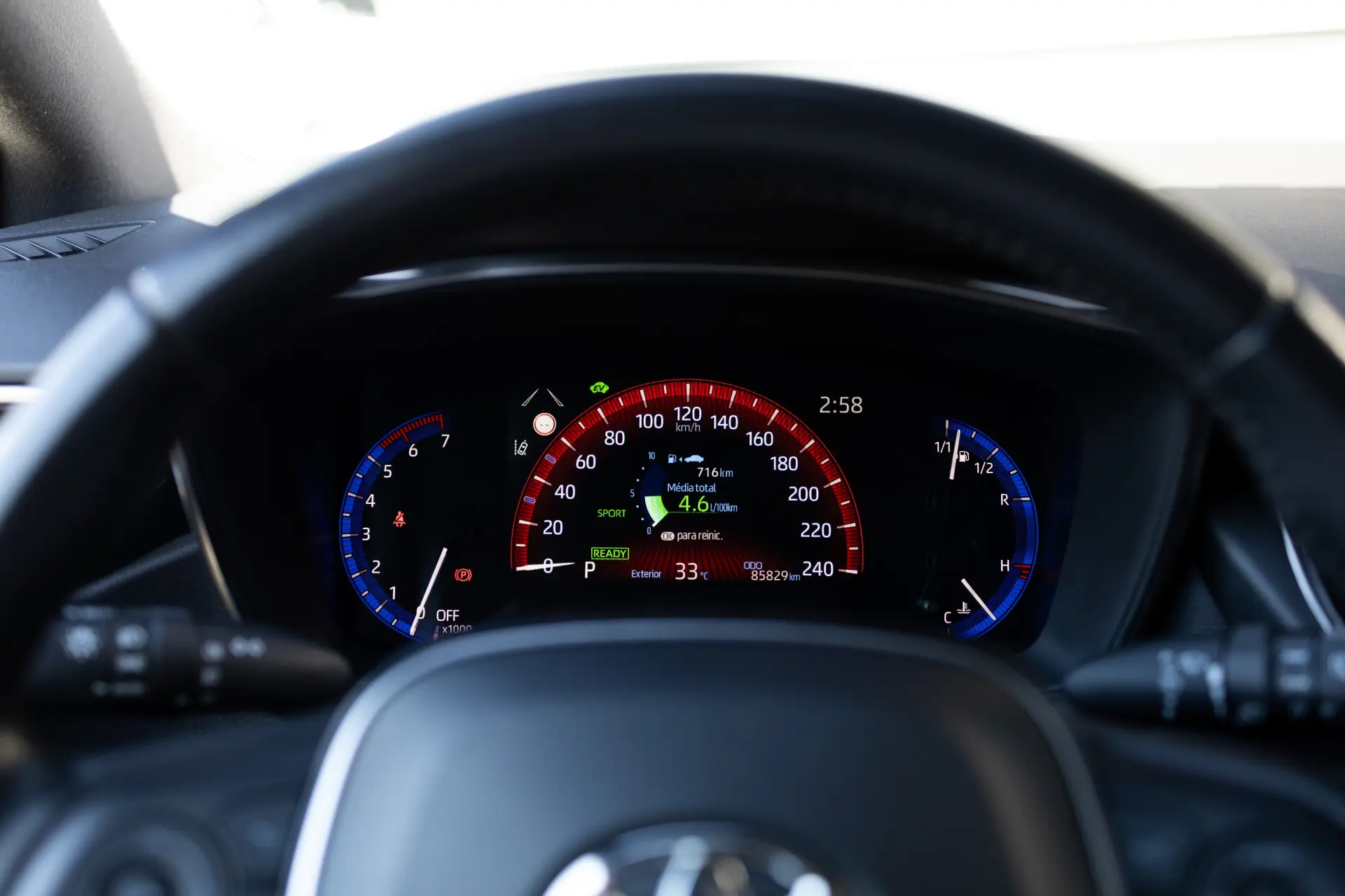 Toyota Corolla 1.8 Hybrid Active 10