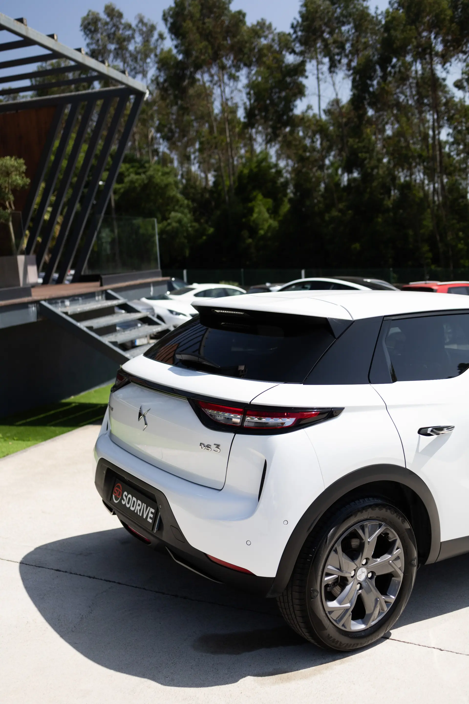 DS DS3 Crossback E-Tense Performance Line 10