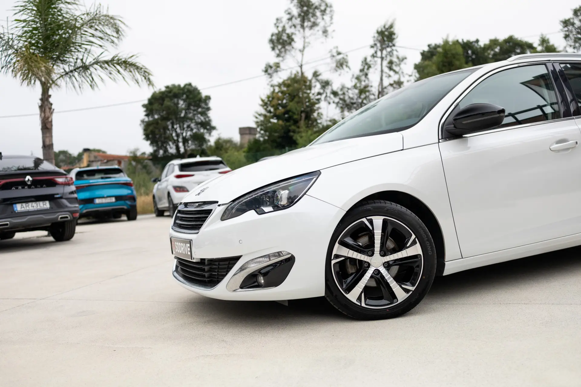 Peugeot 308 SW 1.6 BlueHDi Allure 11