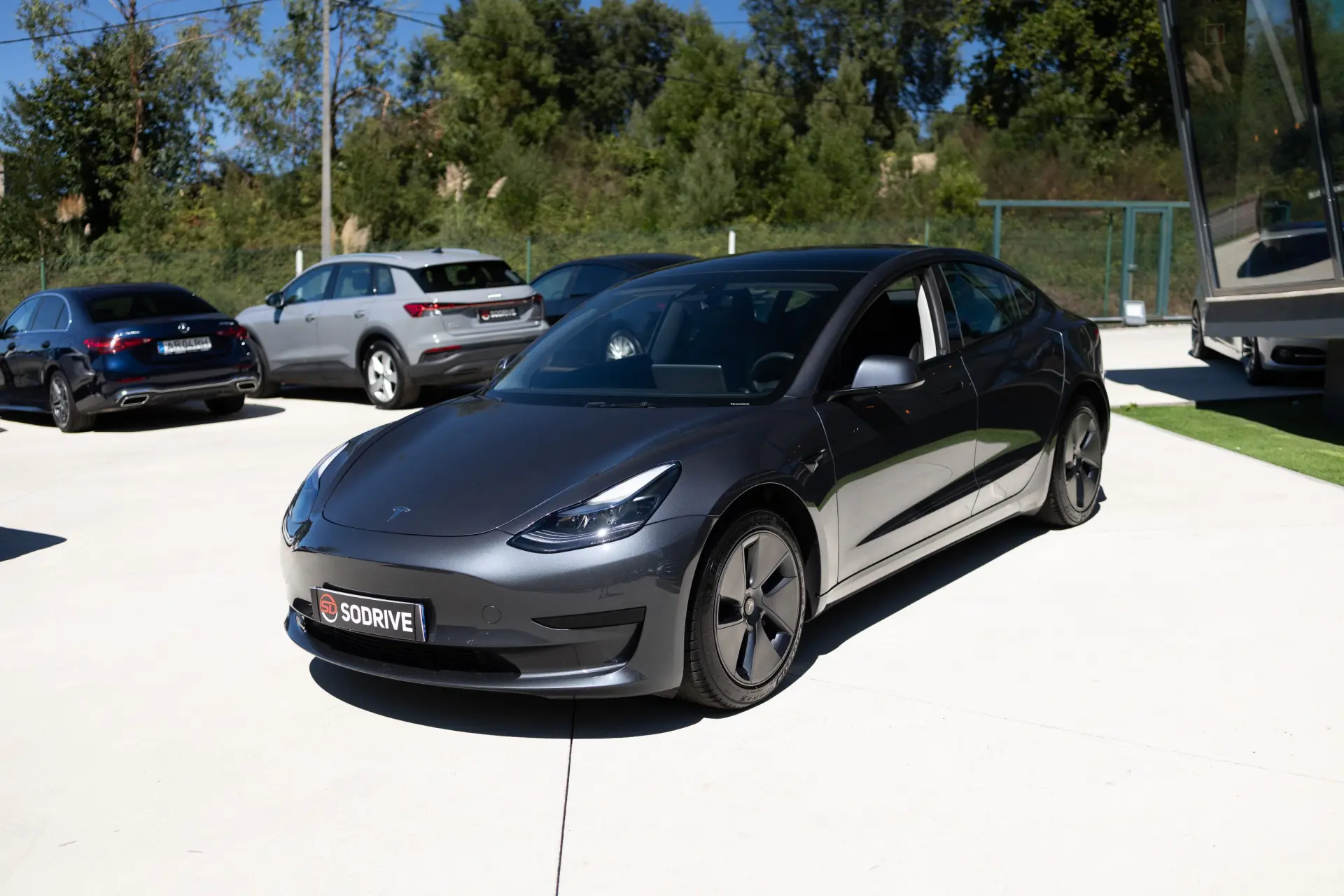 Tesla Model 3 Standard RWD 5